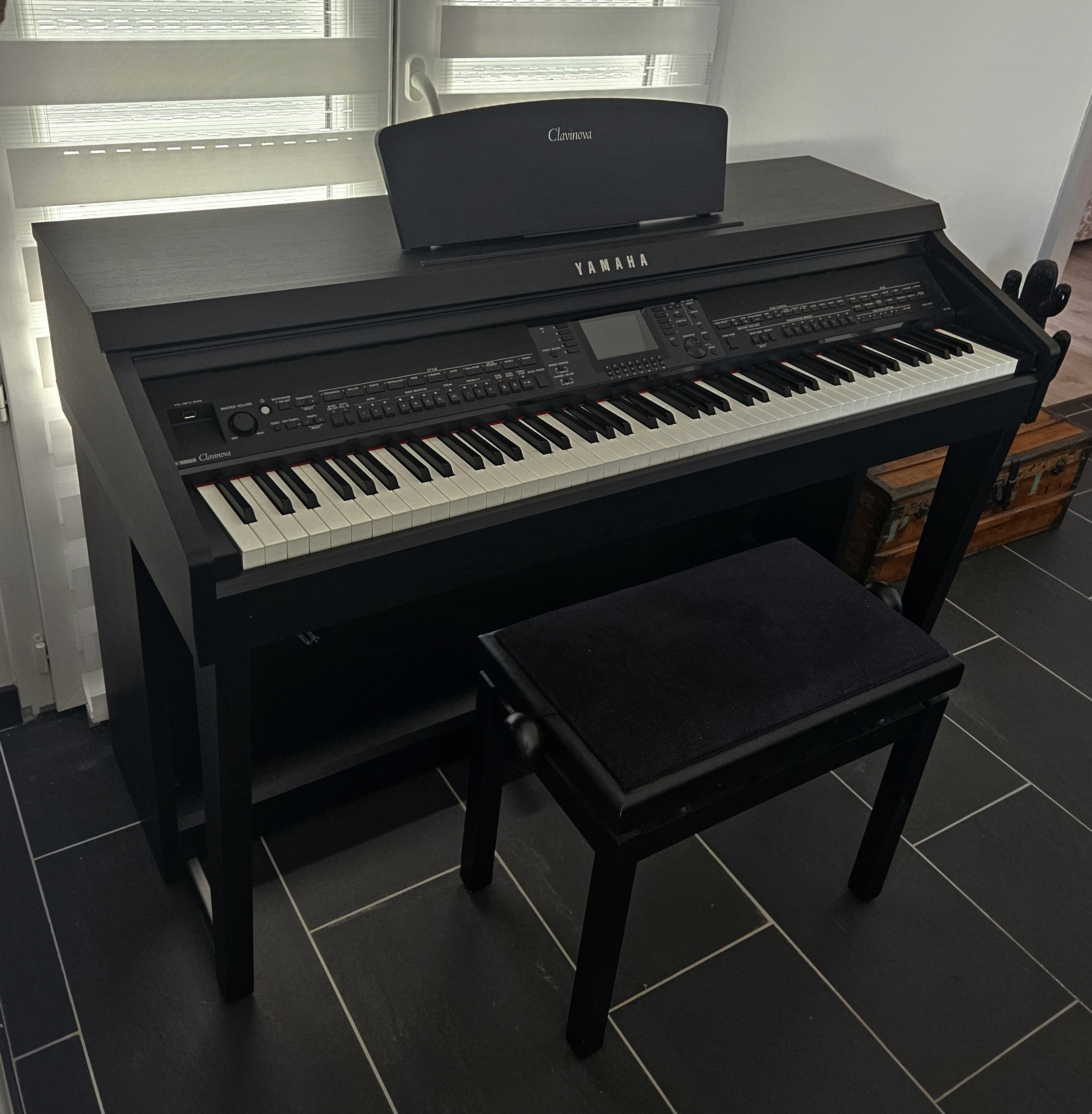 Orgue numérique Yamaha CVP 701 B