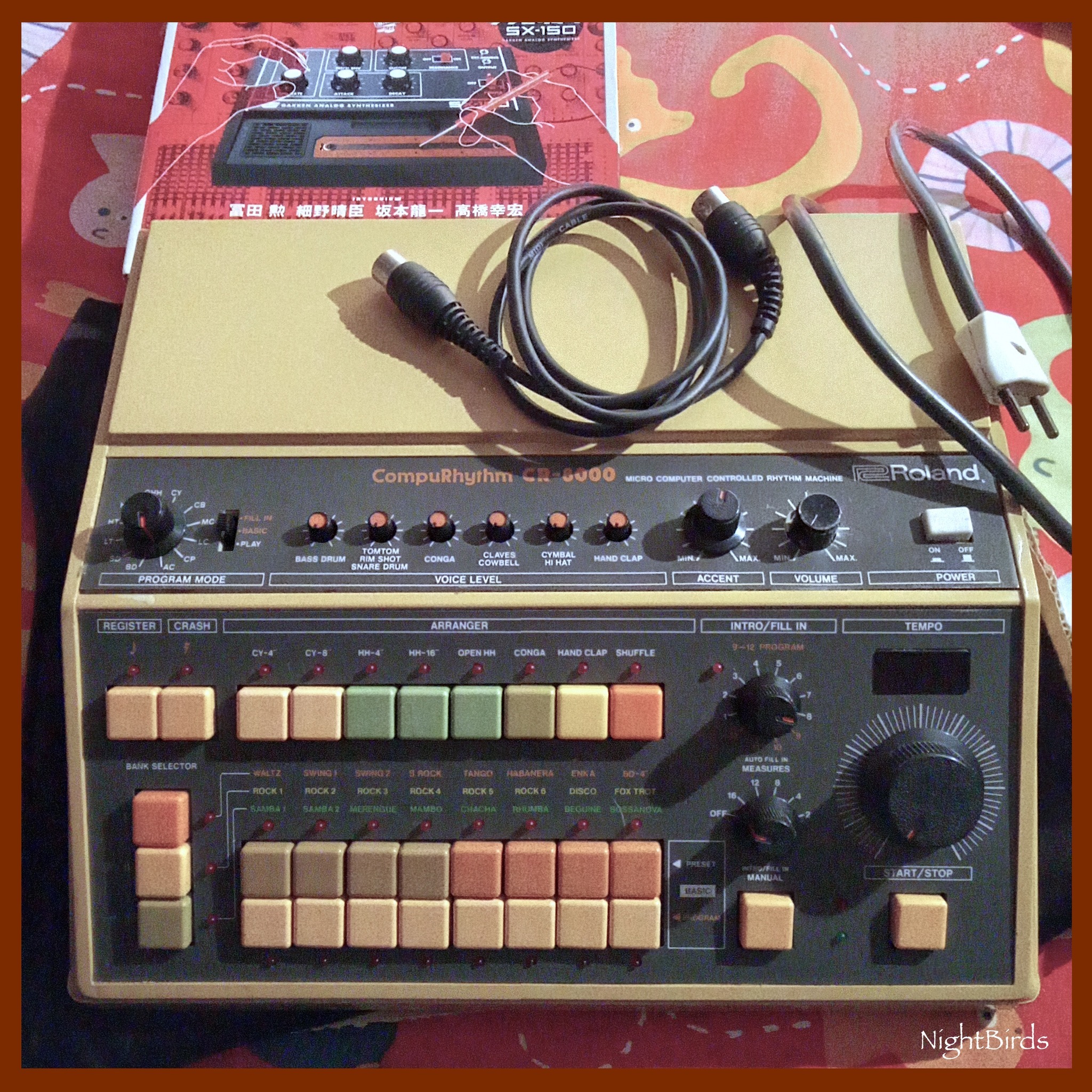 VENDS ROLAND CR-8000 EN BON ÉTAT …