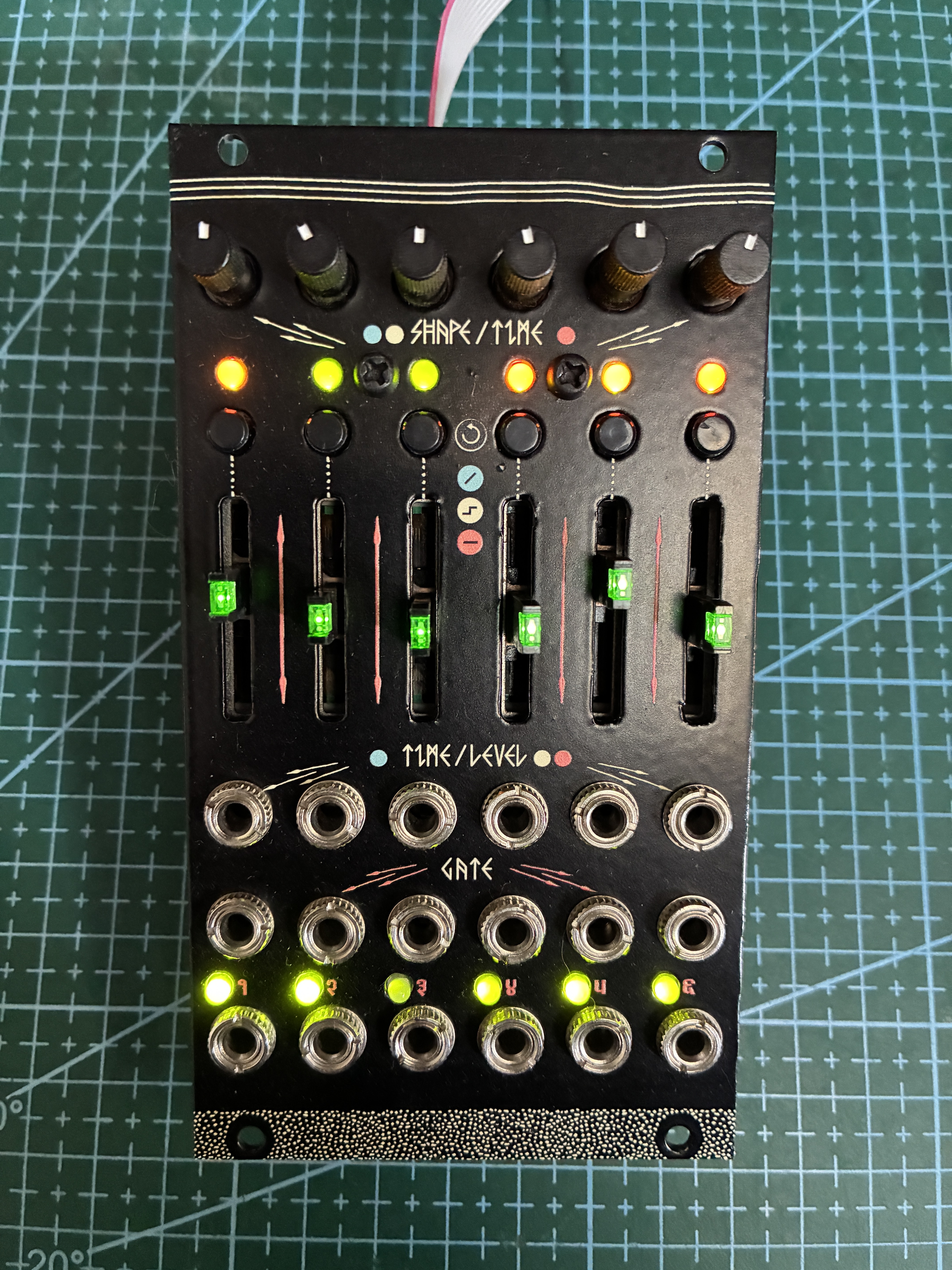 Vends Mutable Instruments Stages DIY clone très bon état