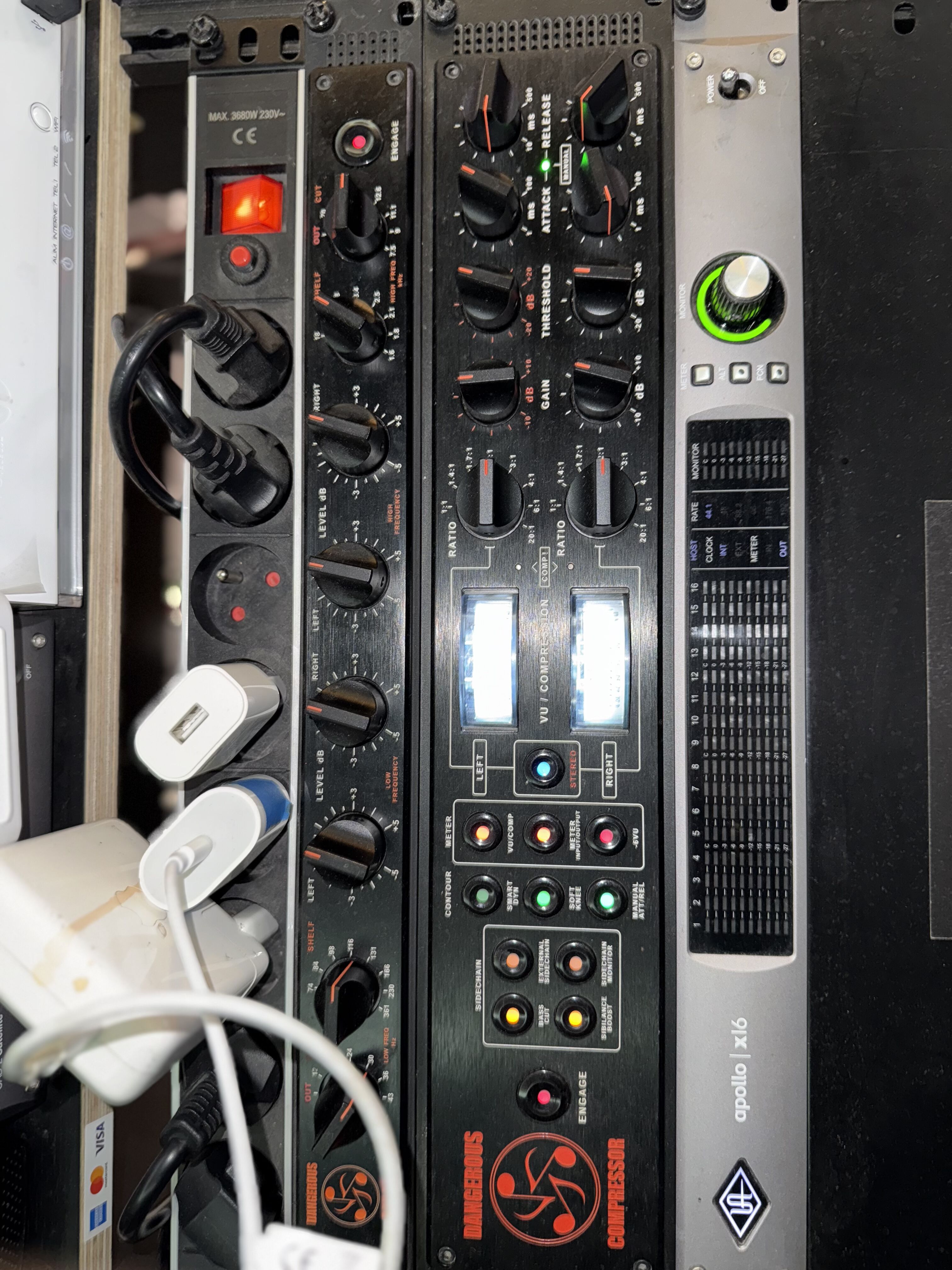 Universal Audio Apollo x16 – Interface Audio Pro – État Impeccable – Facture