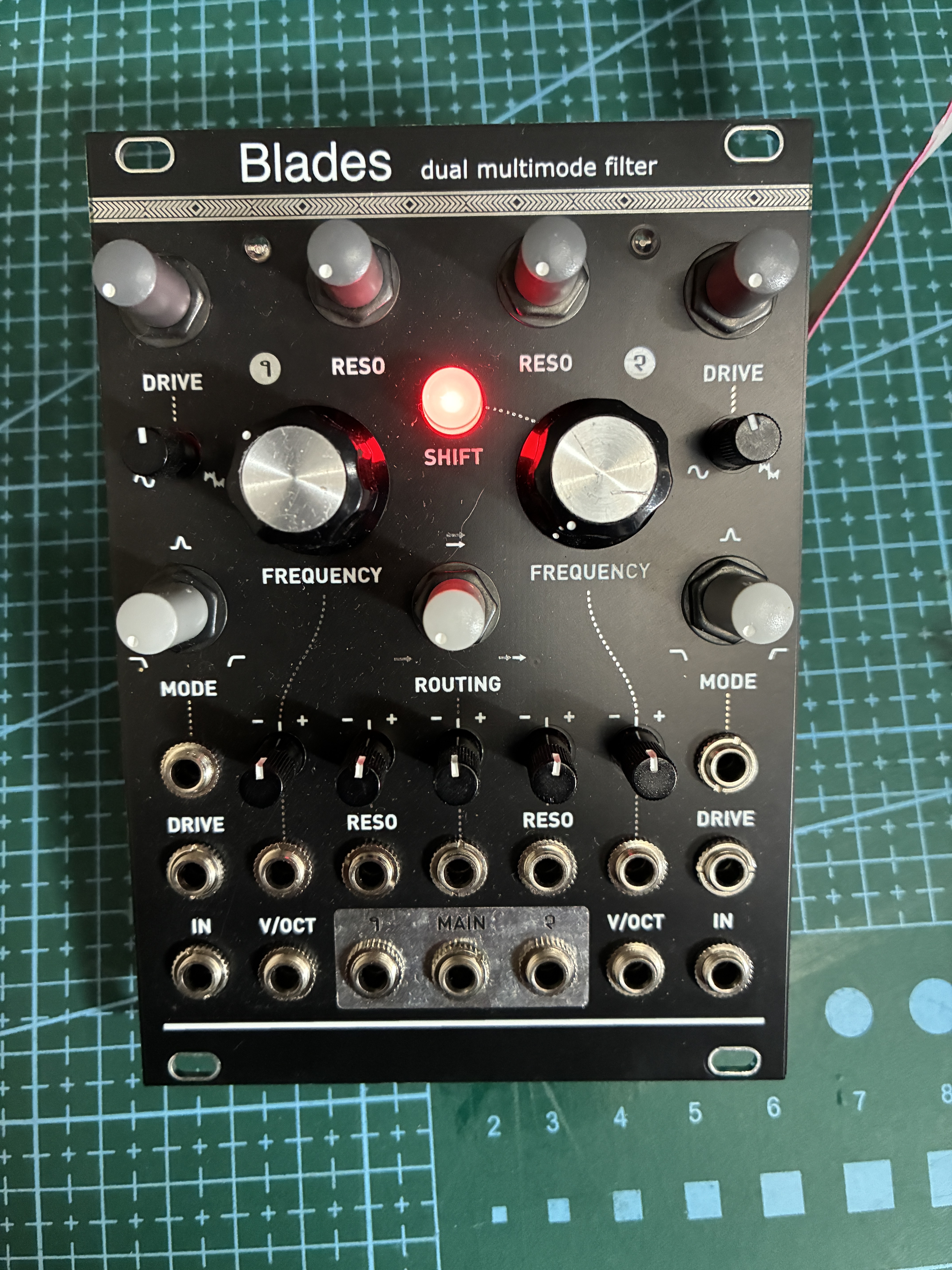 Vends Blades DIY clone très bon état