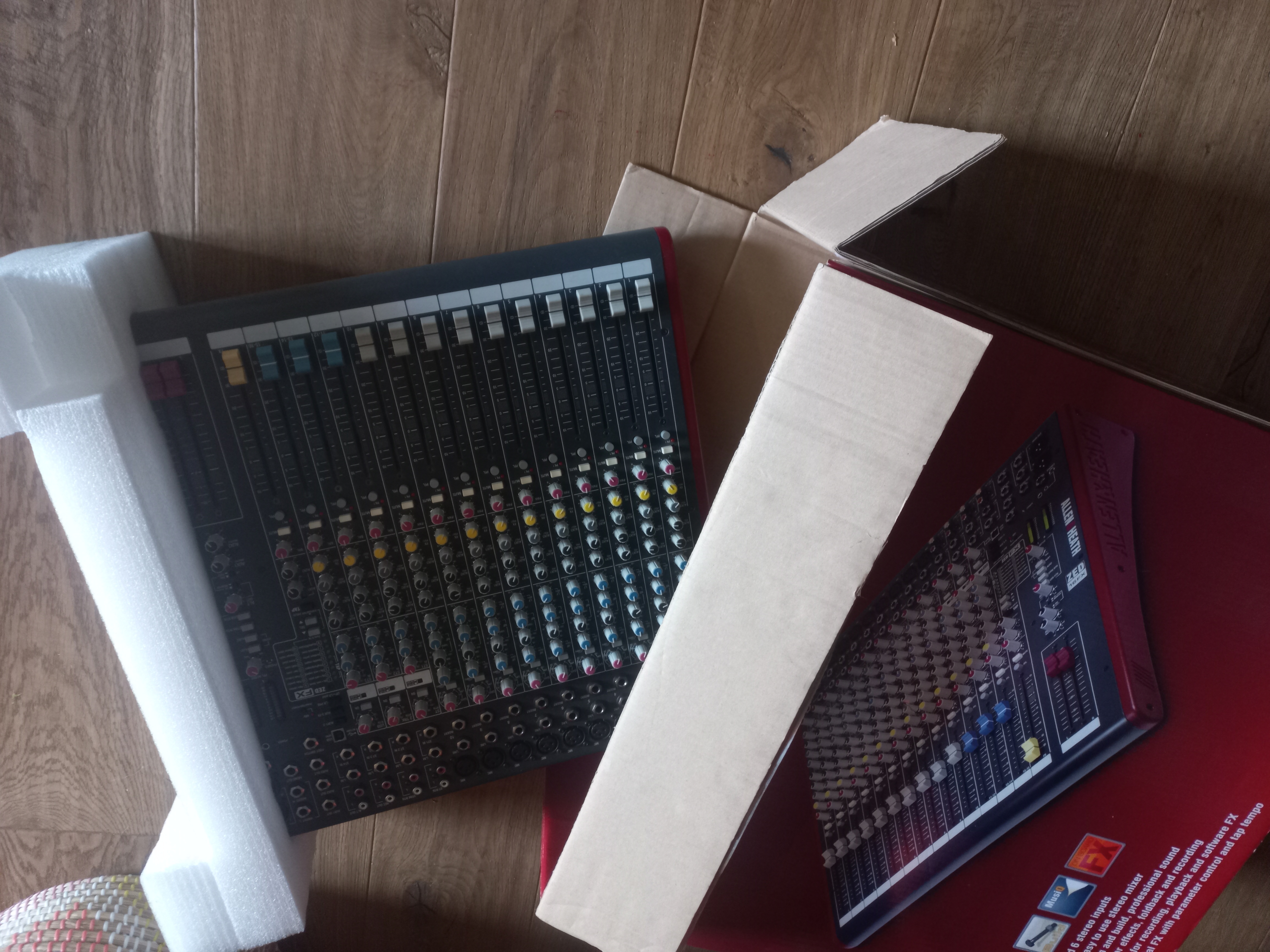 Vends zed16fx, 1ere main jamais sortie du studio