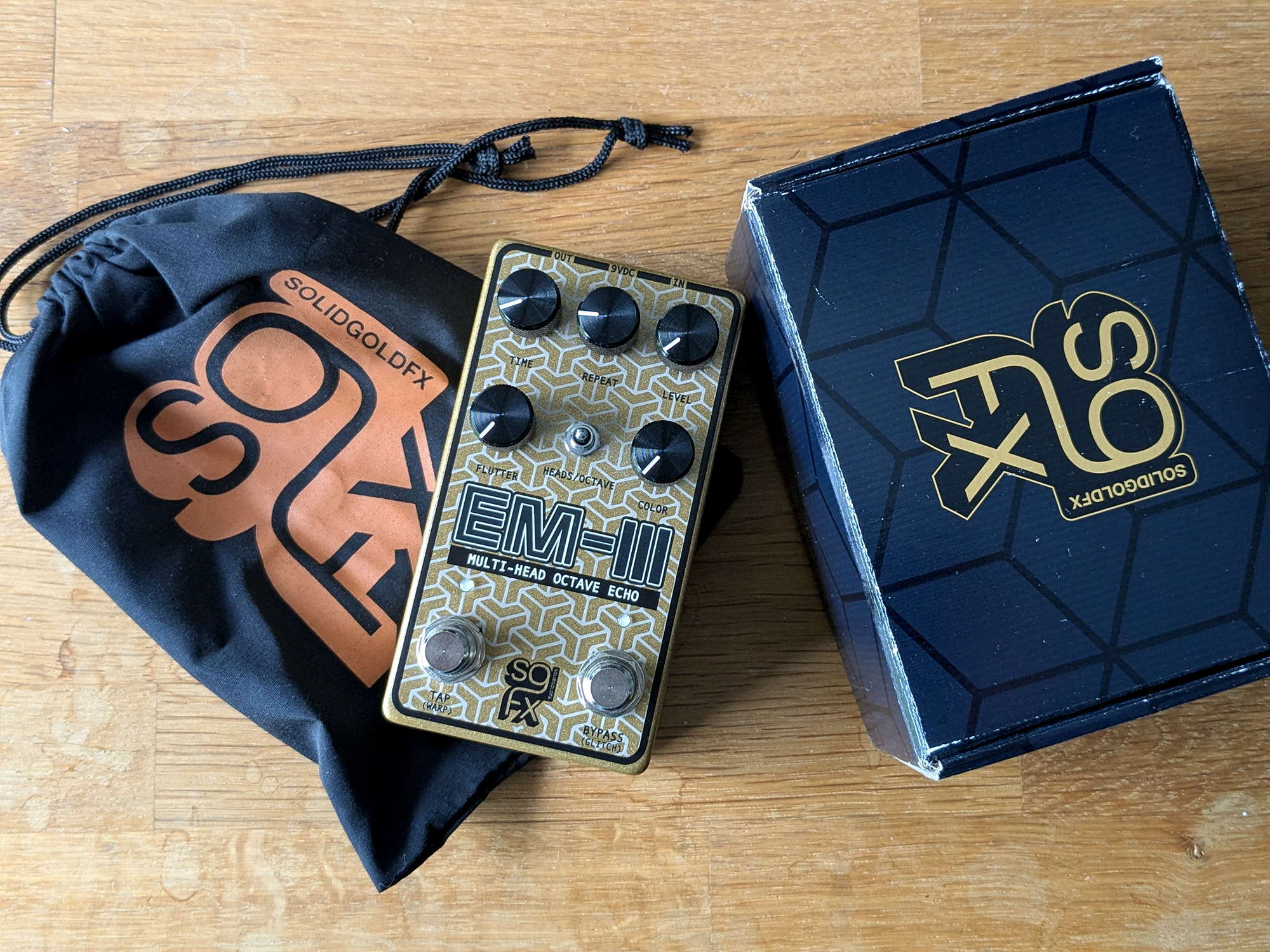 Vends Solidgoldfx EM-III Multi head octave echo - Pédale d'effets guitare tape echo delay