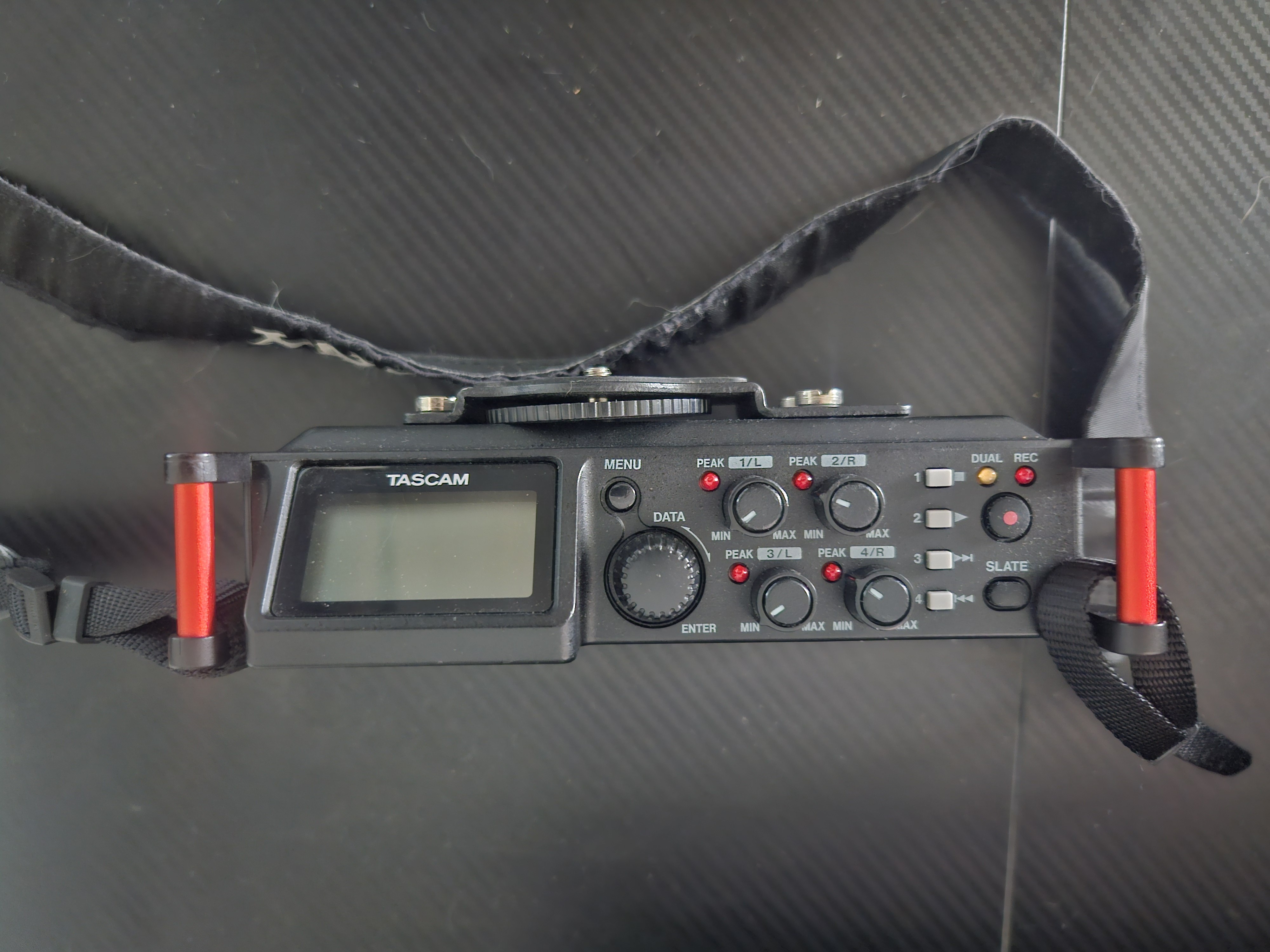 Enregistreur 4 pistes Tascam DR-70D