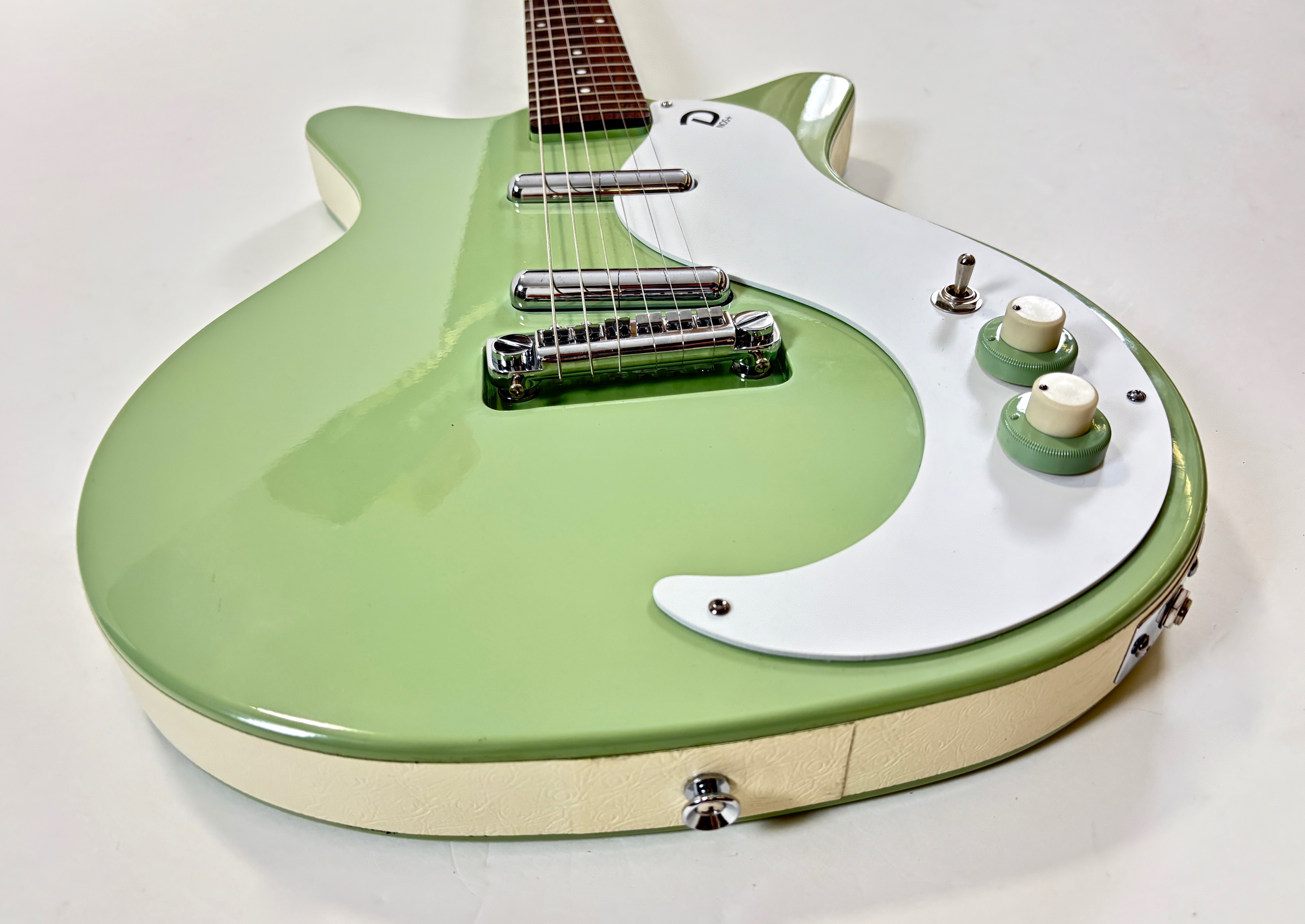 Danelectro DE 59M NOS+ (98340)