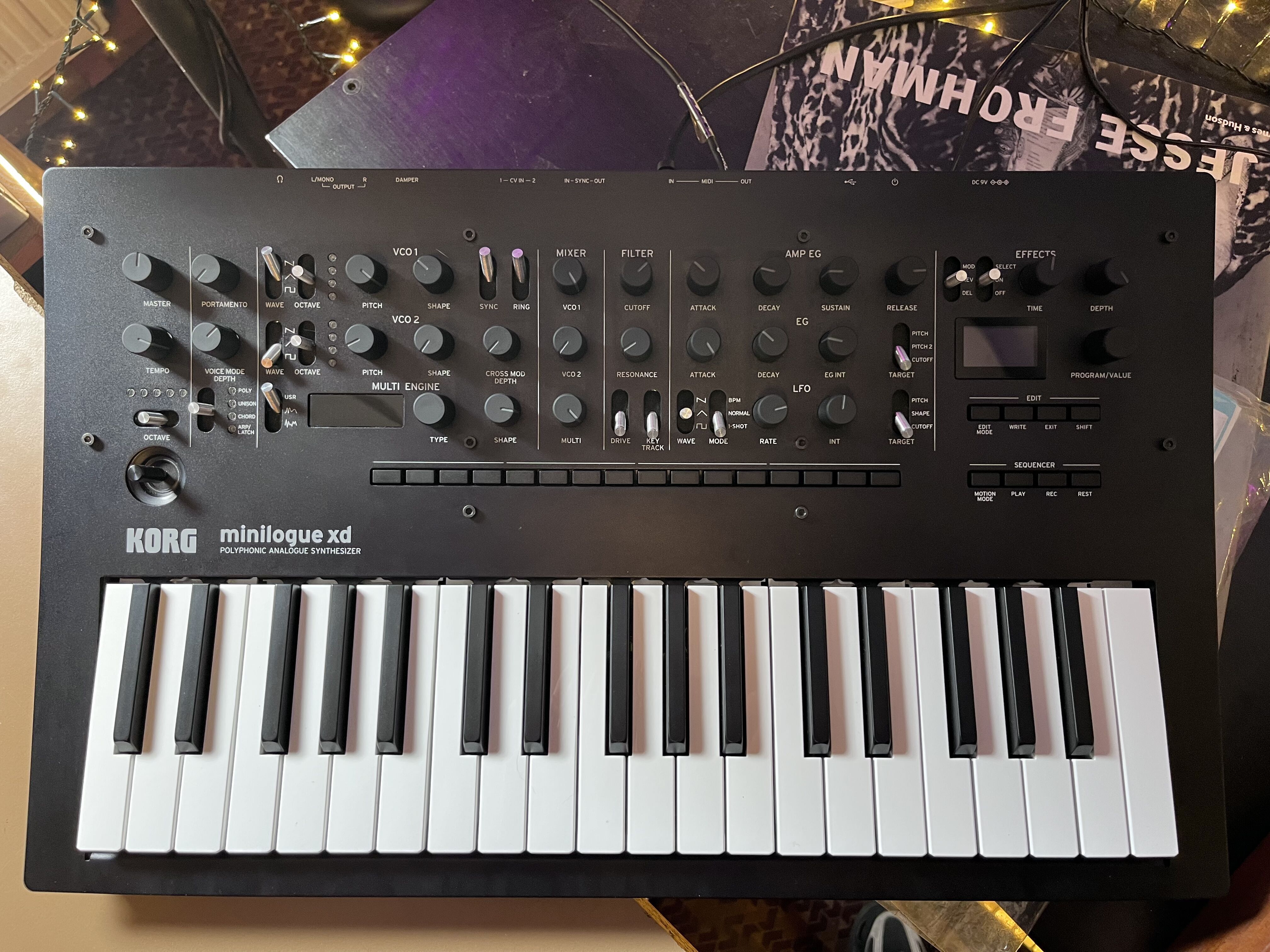 Korg Minilogue XD