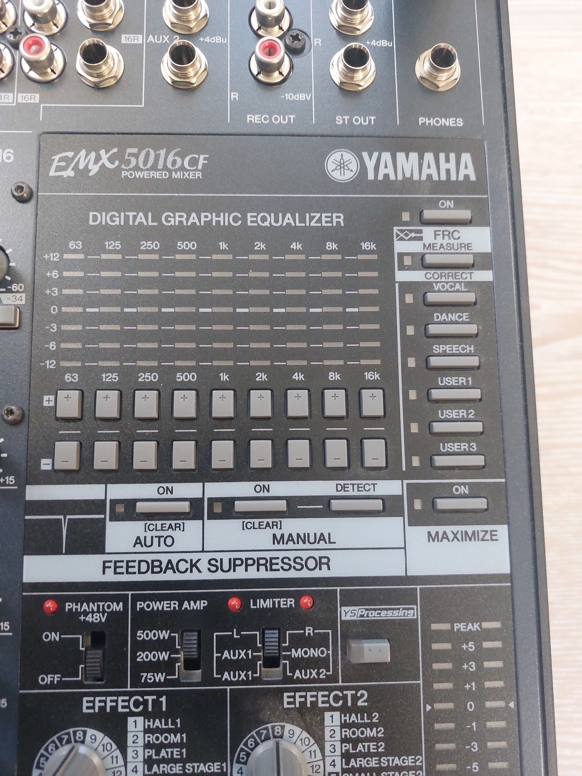 Console EQ