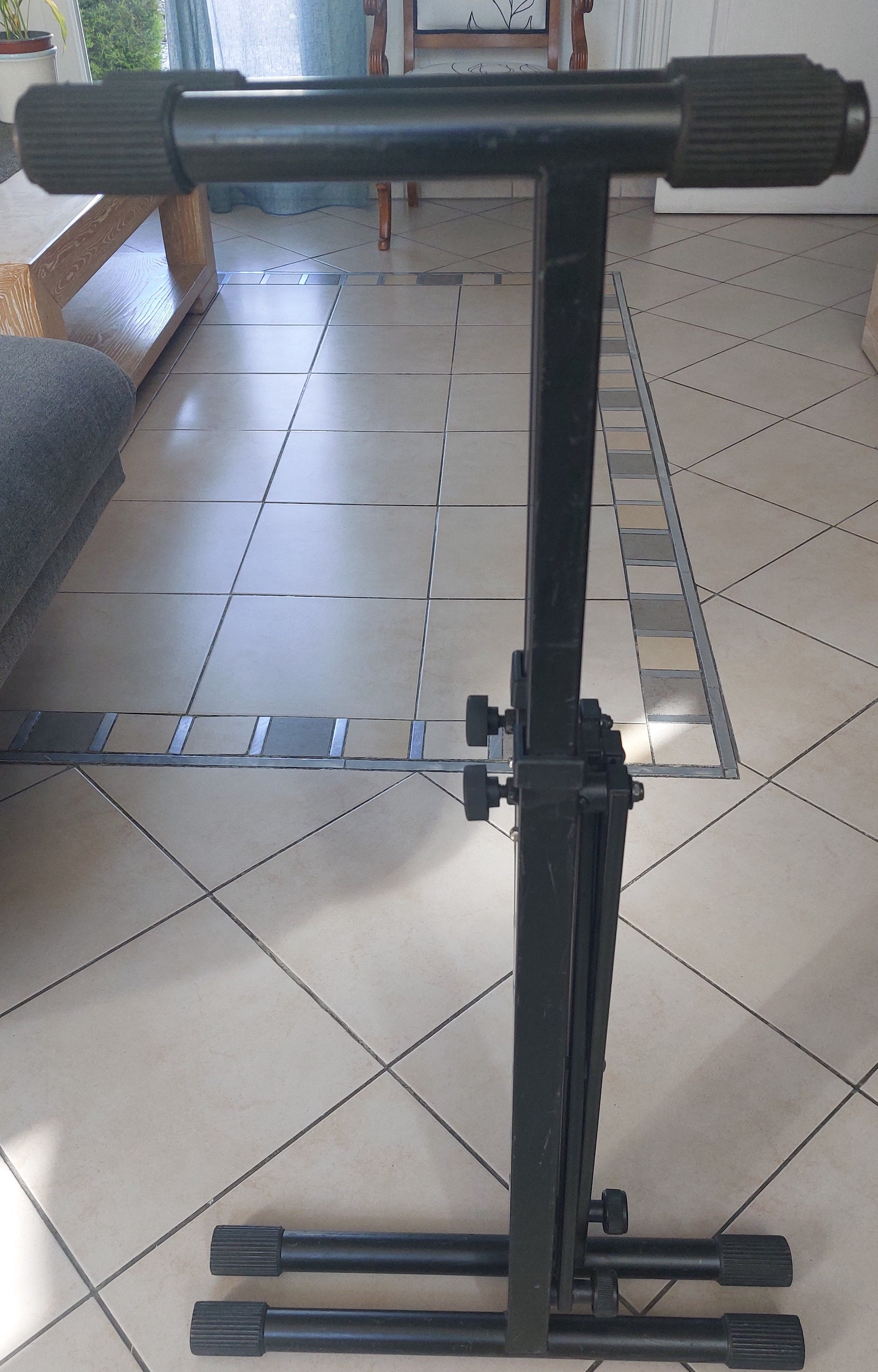 Vends stand multifonction