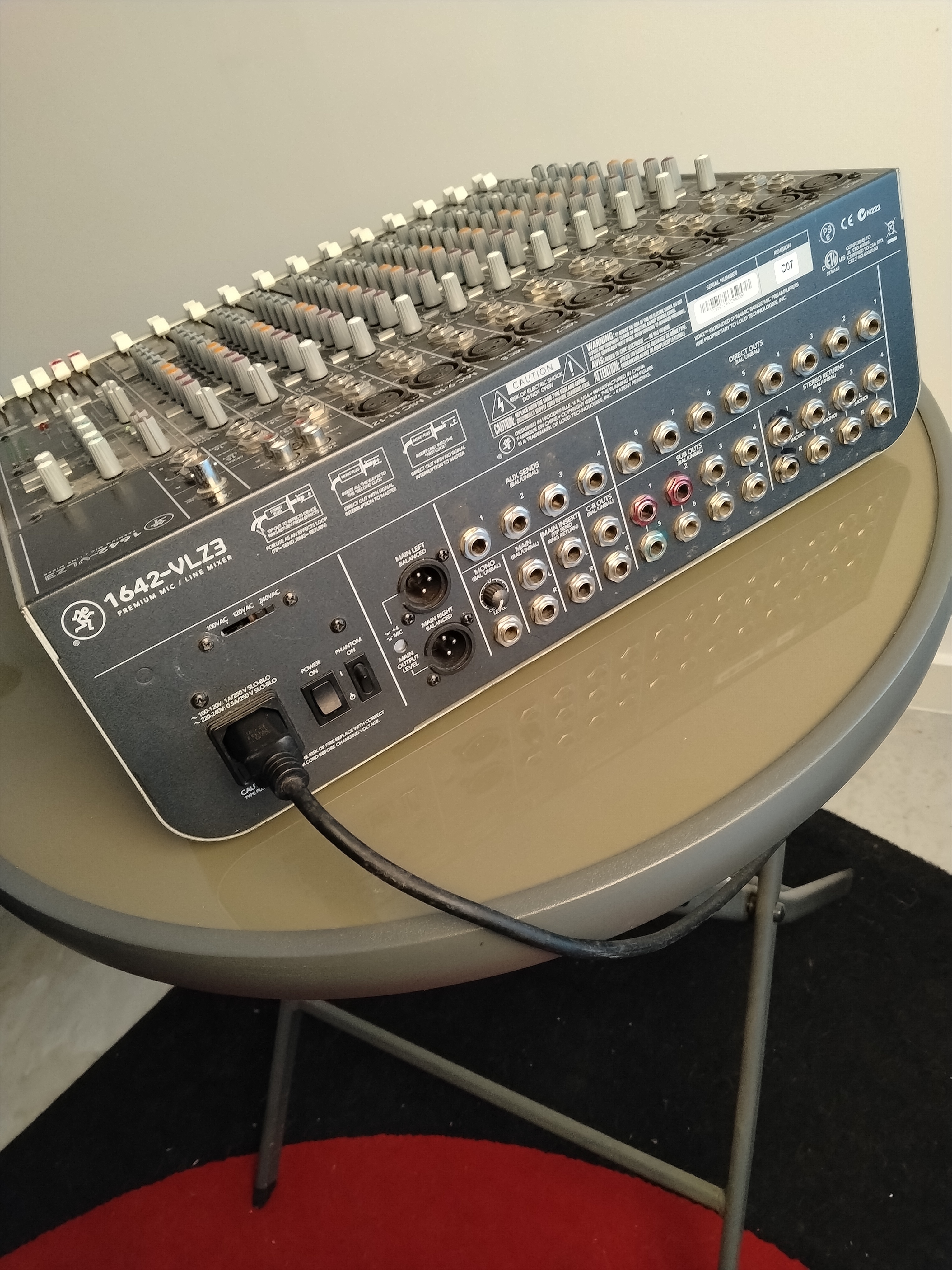 Mackie 1642-VLZ3 (45870)