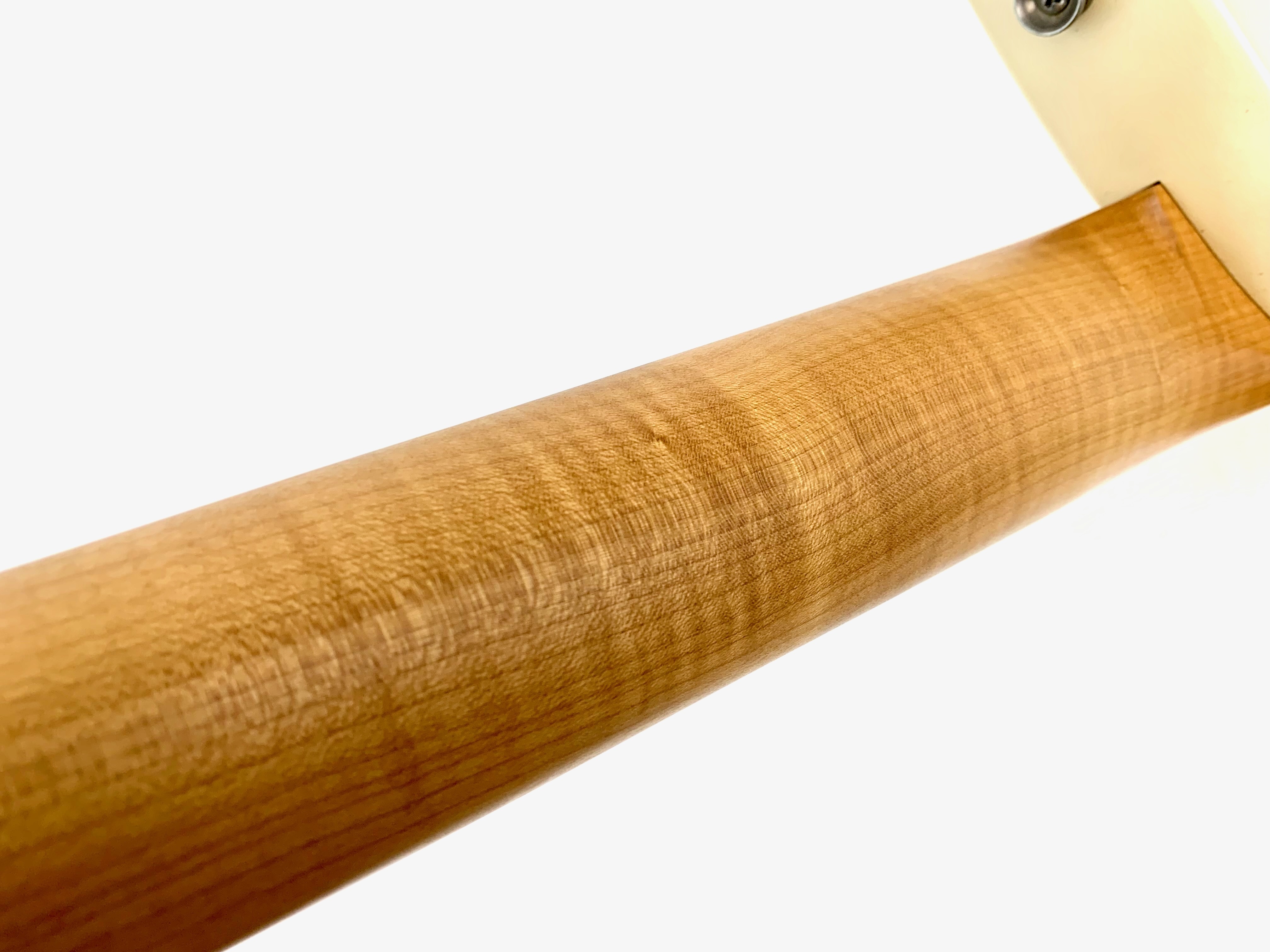 Girault Guitars California (9772)
