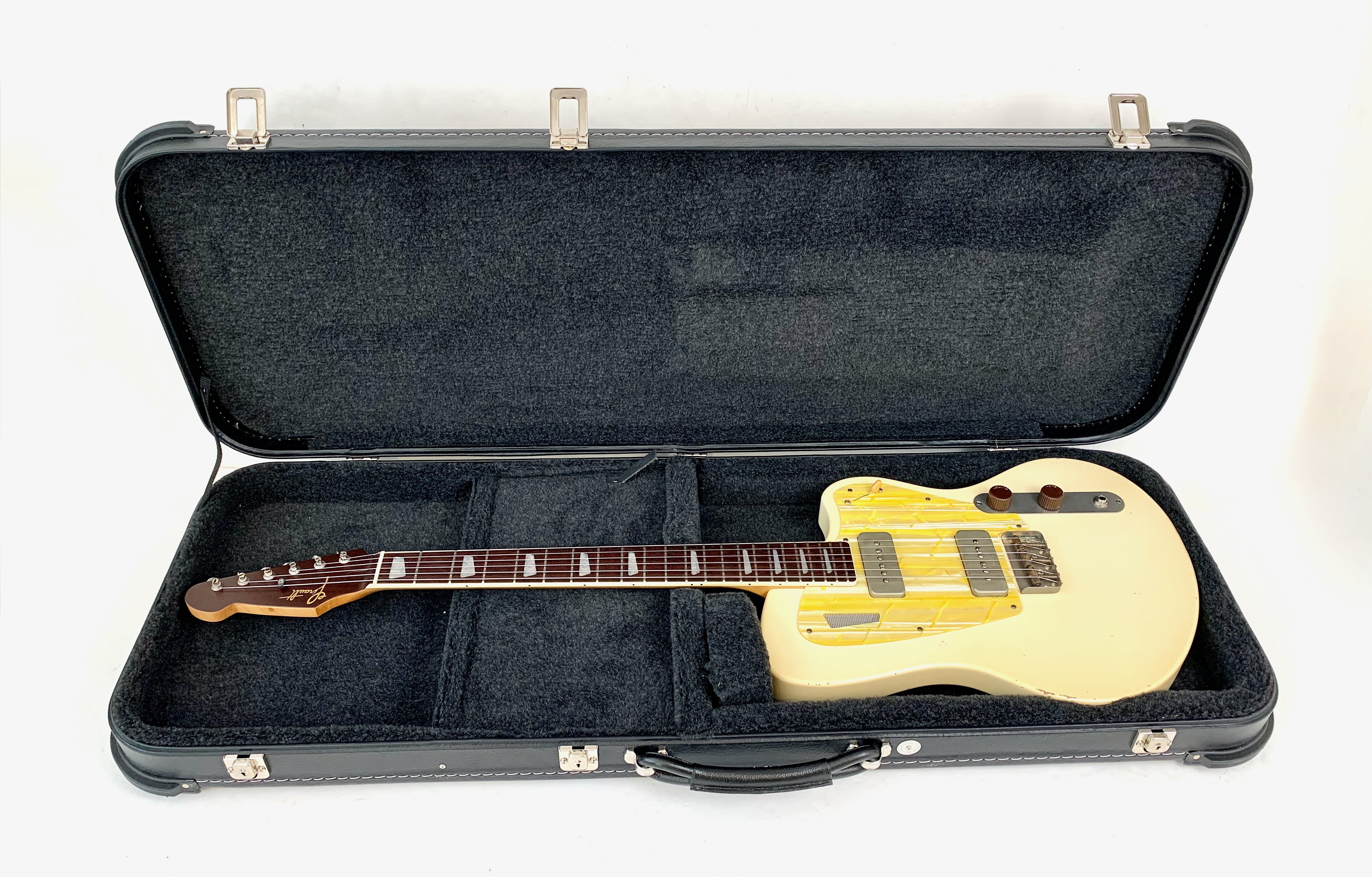 Girault Guitars California (60285)