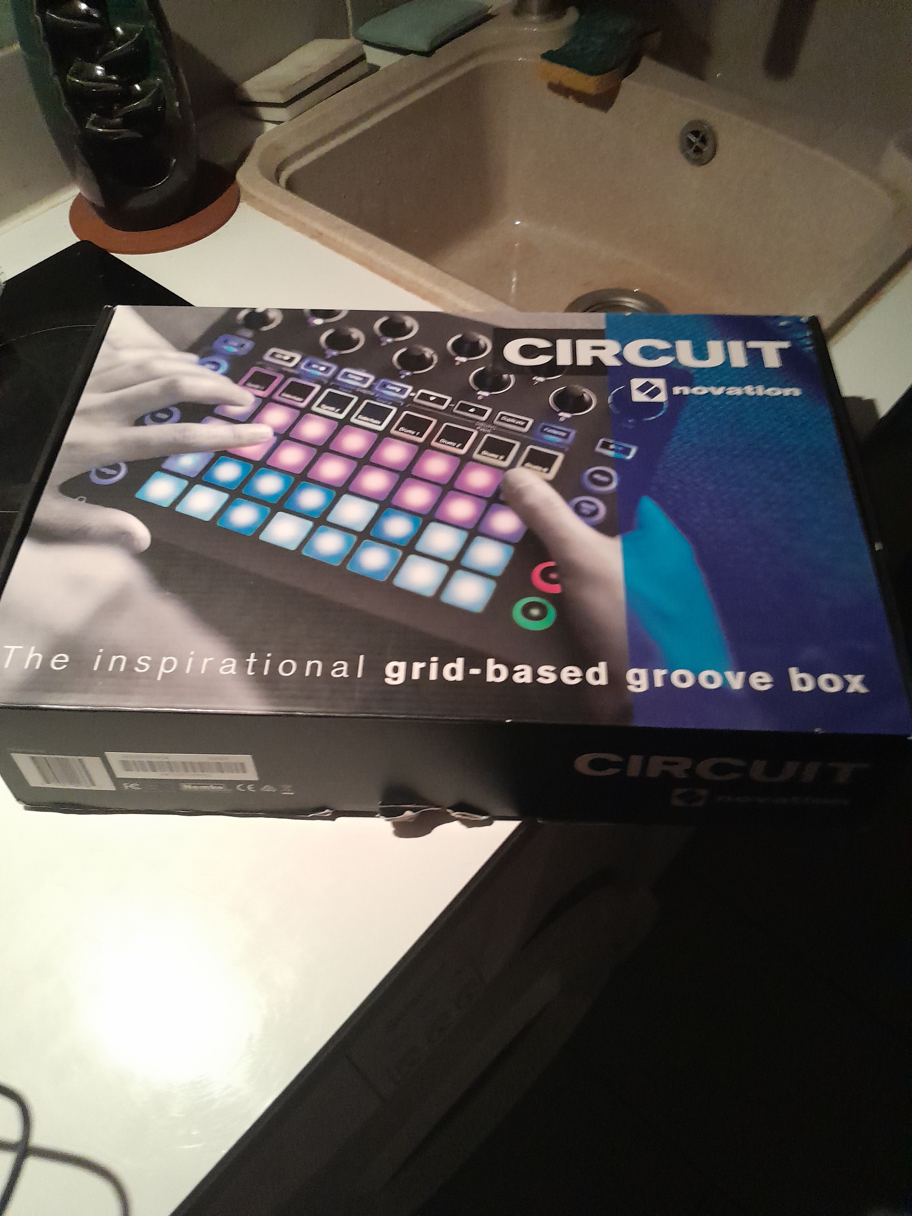Novation Circuit 