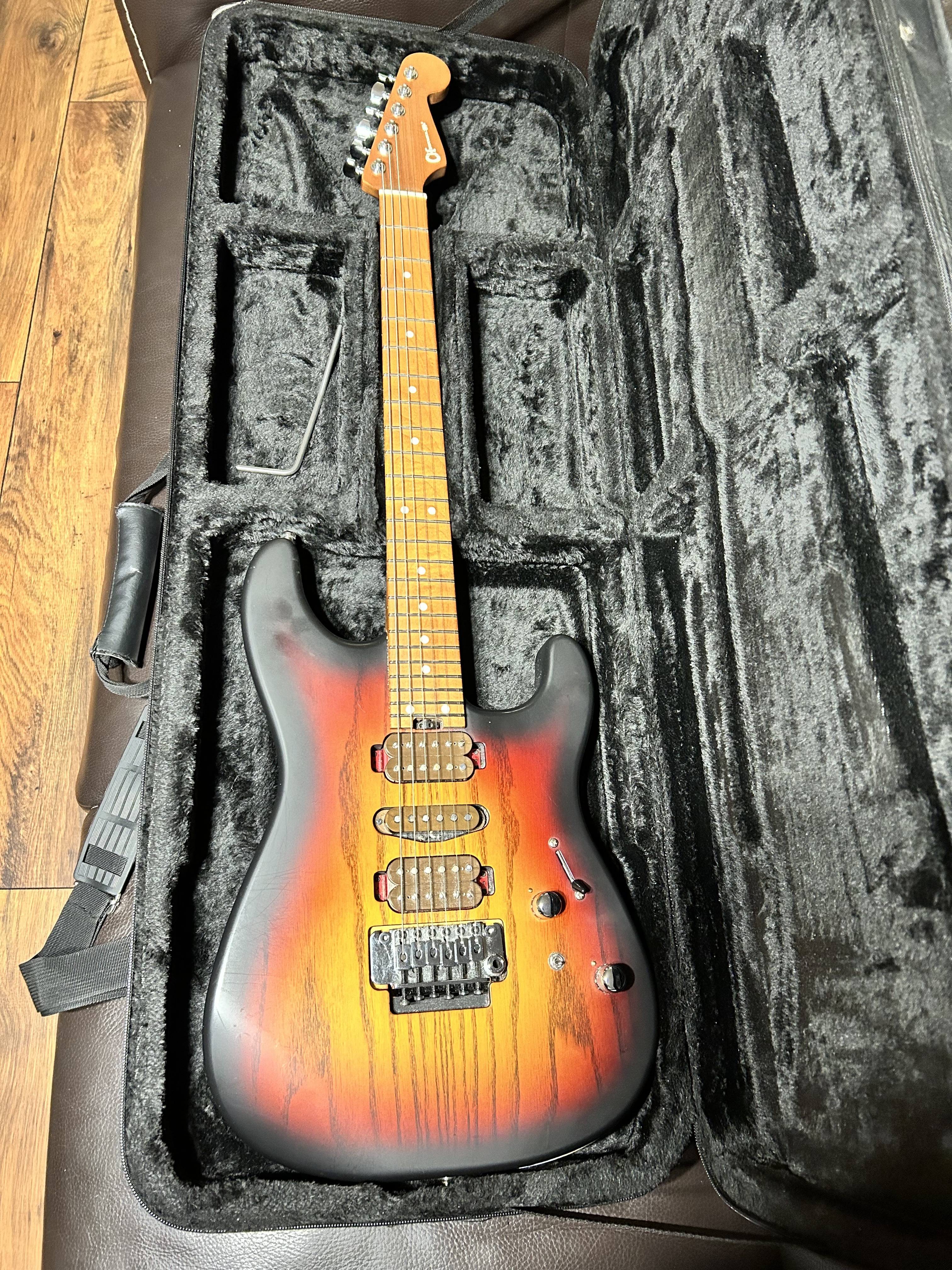 Charvel Guthrie Govan Signature MJ San Dimas SD24 CM