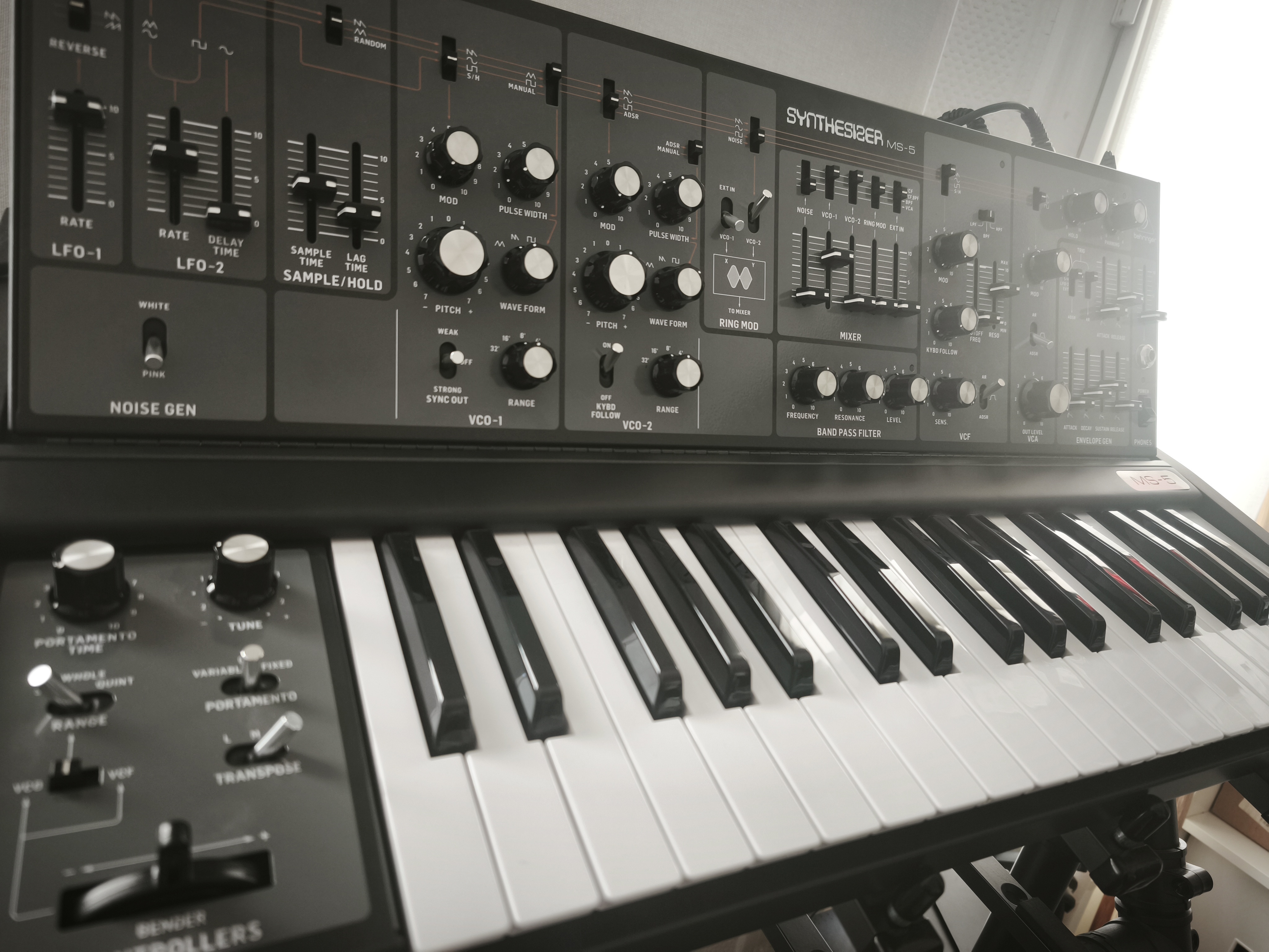 Behringer MS-5 (31538)