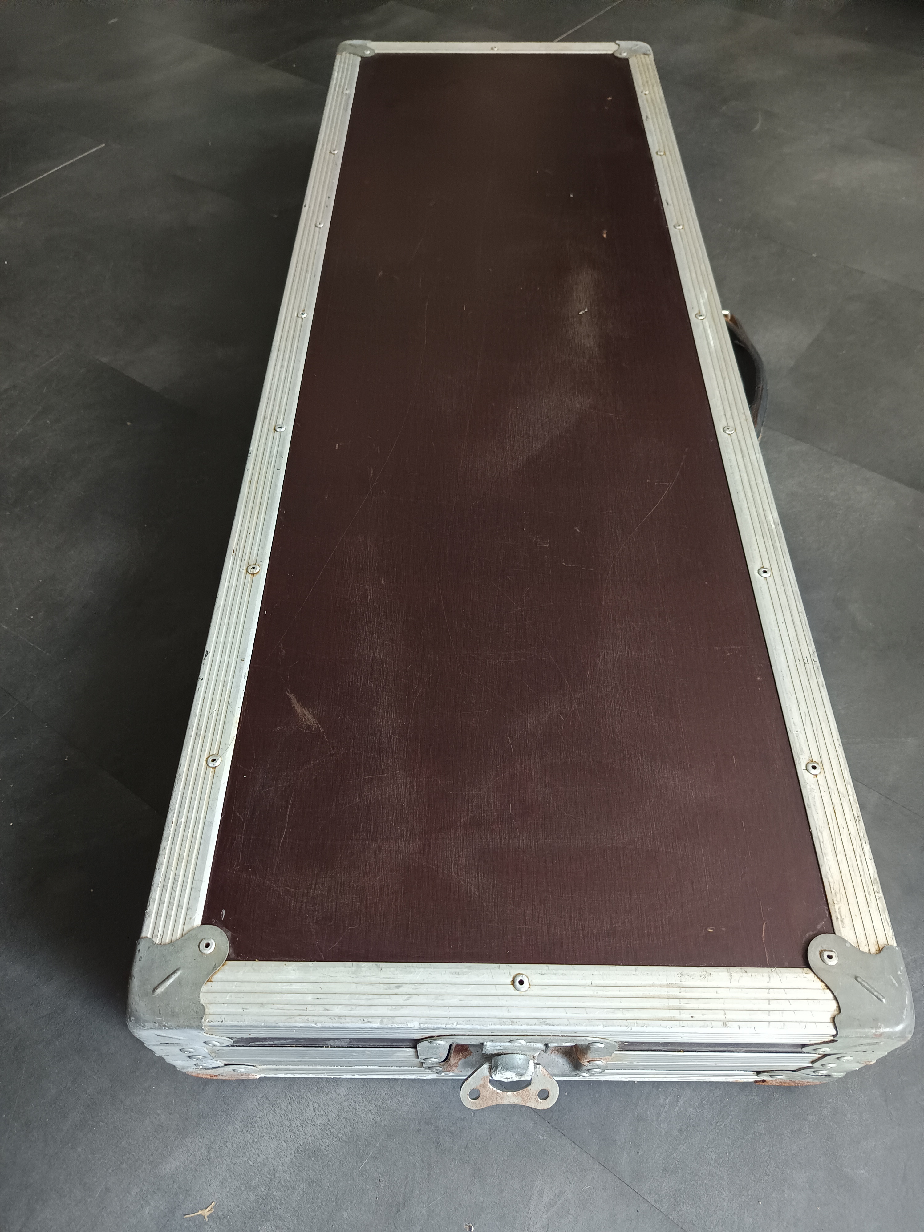 Vends Mallette Fly case synthétiseur
