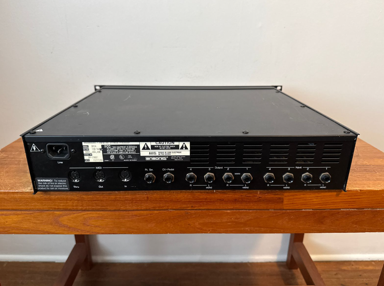 Ensoniq DP4+ (26442)