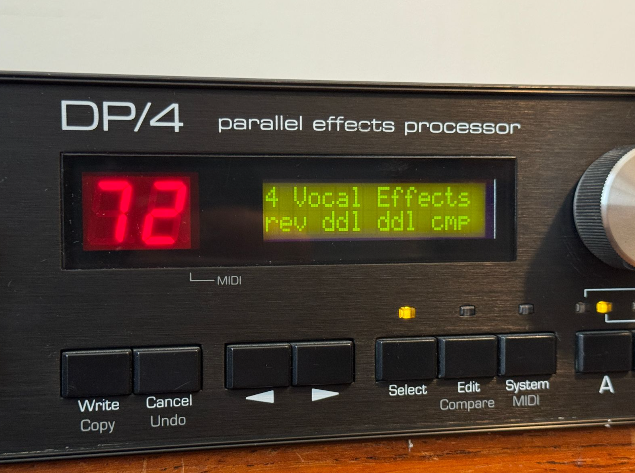Ensoniq DP4+ (61366)