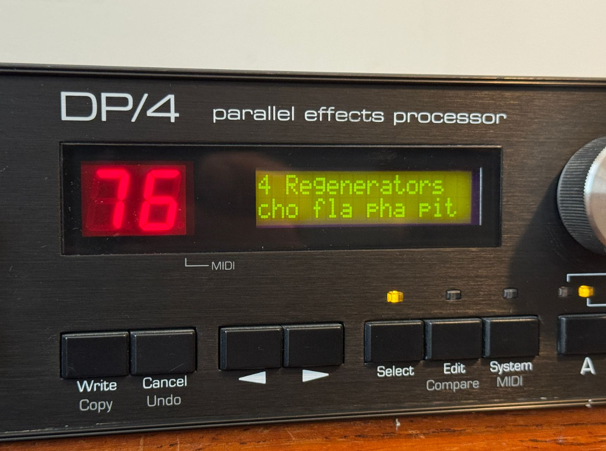 Ensoniq DP4+ (18265)