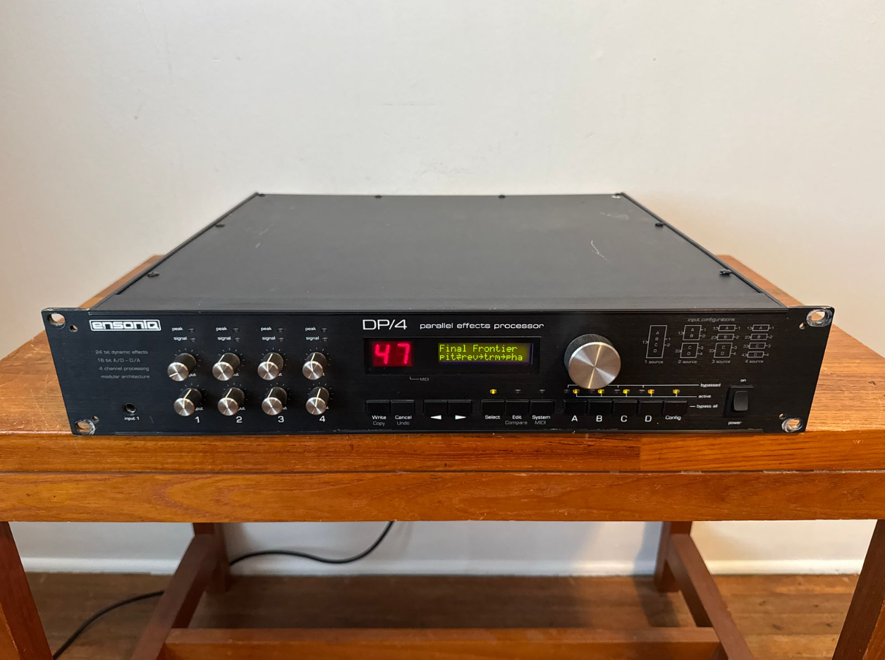 Ensoniq DP4+ (96367)