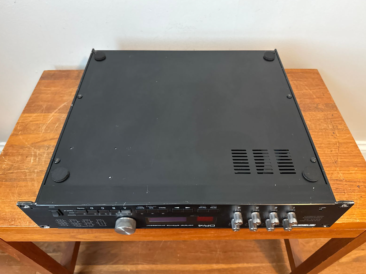 Ensoniq DP4+ (98070)