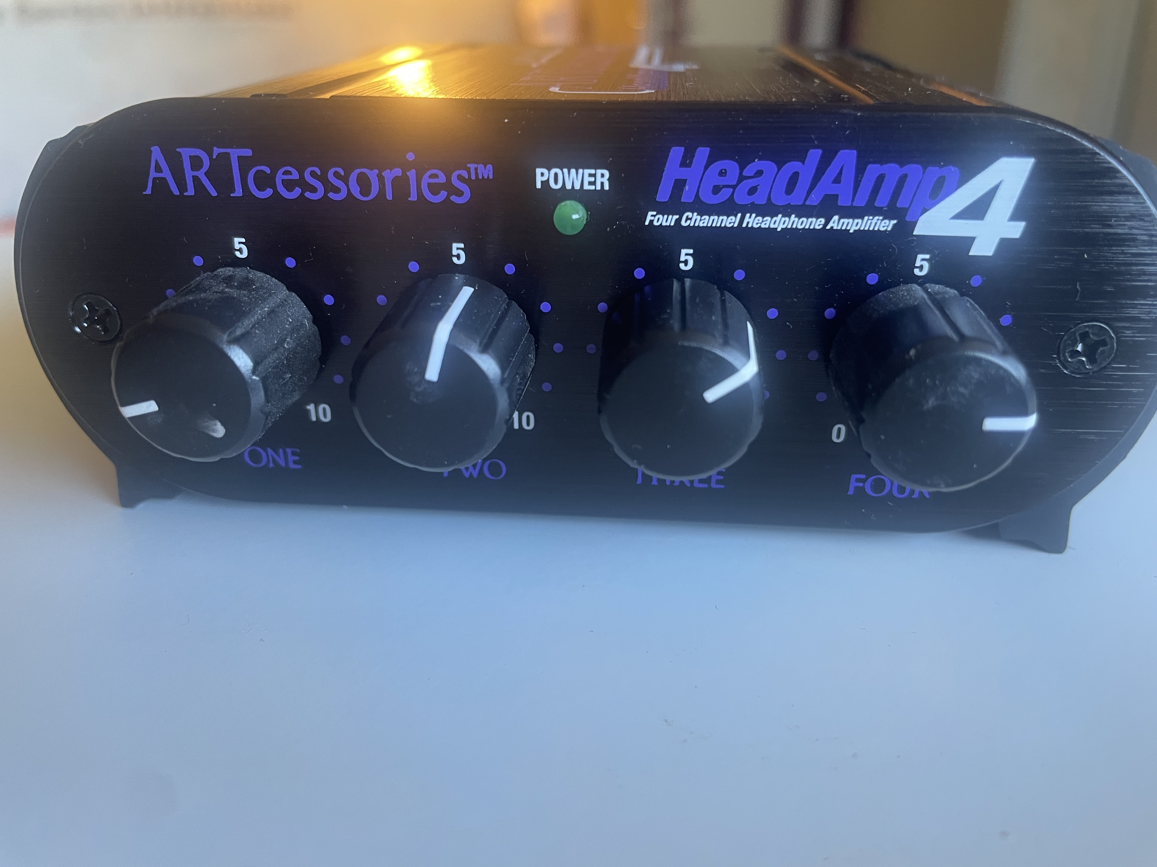 Art HeadAmp 4 (252)