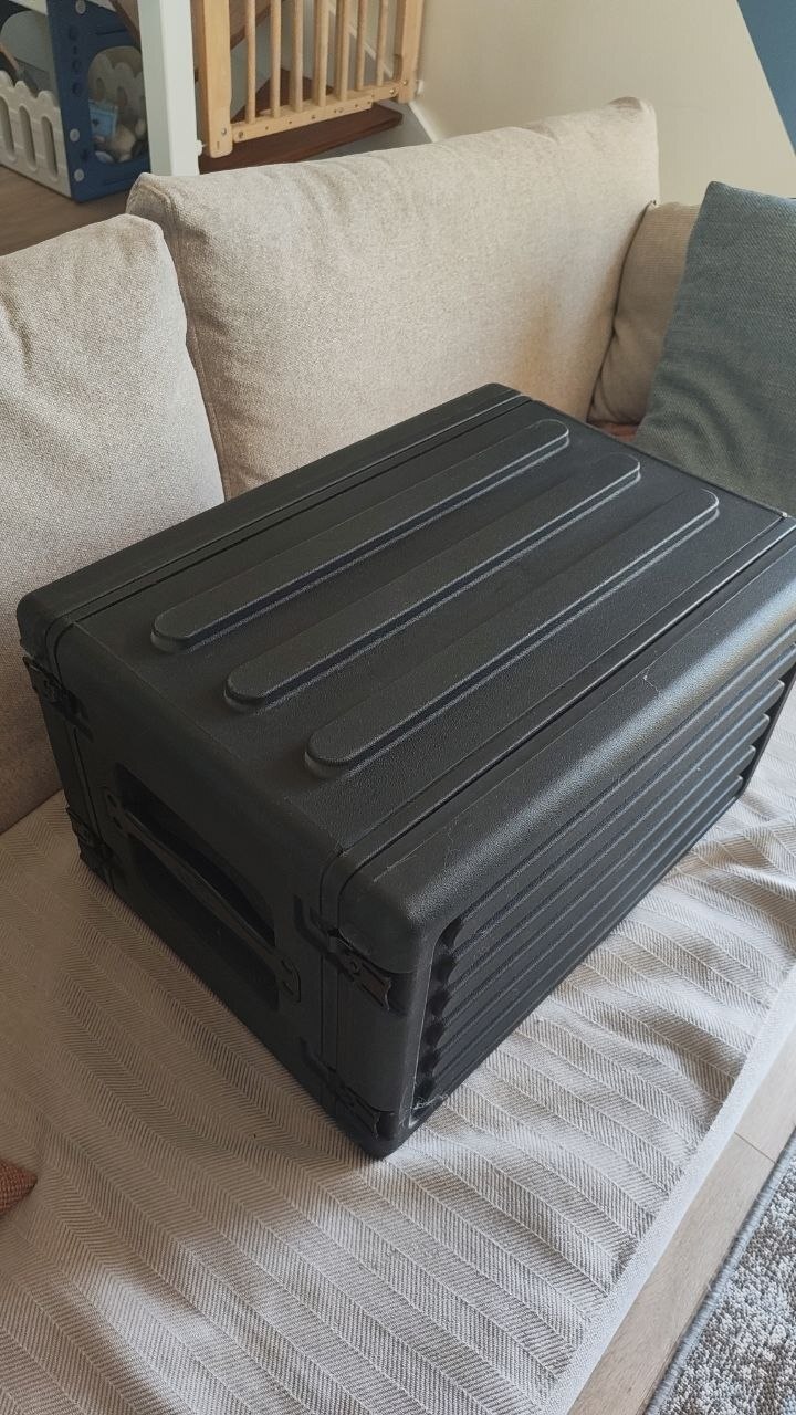 SKB 6U Roto Rolling Rack (43221)