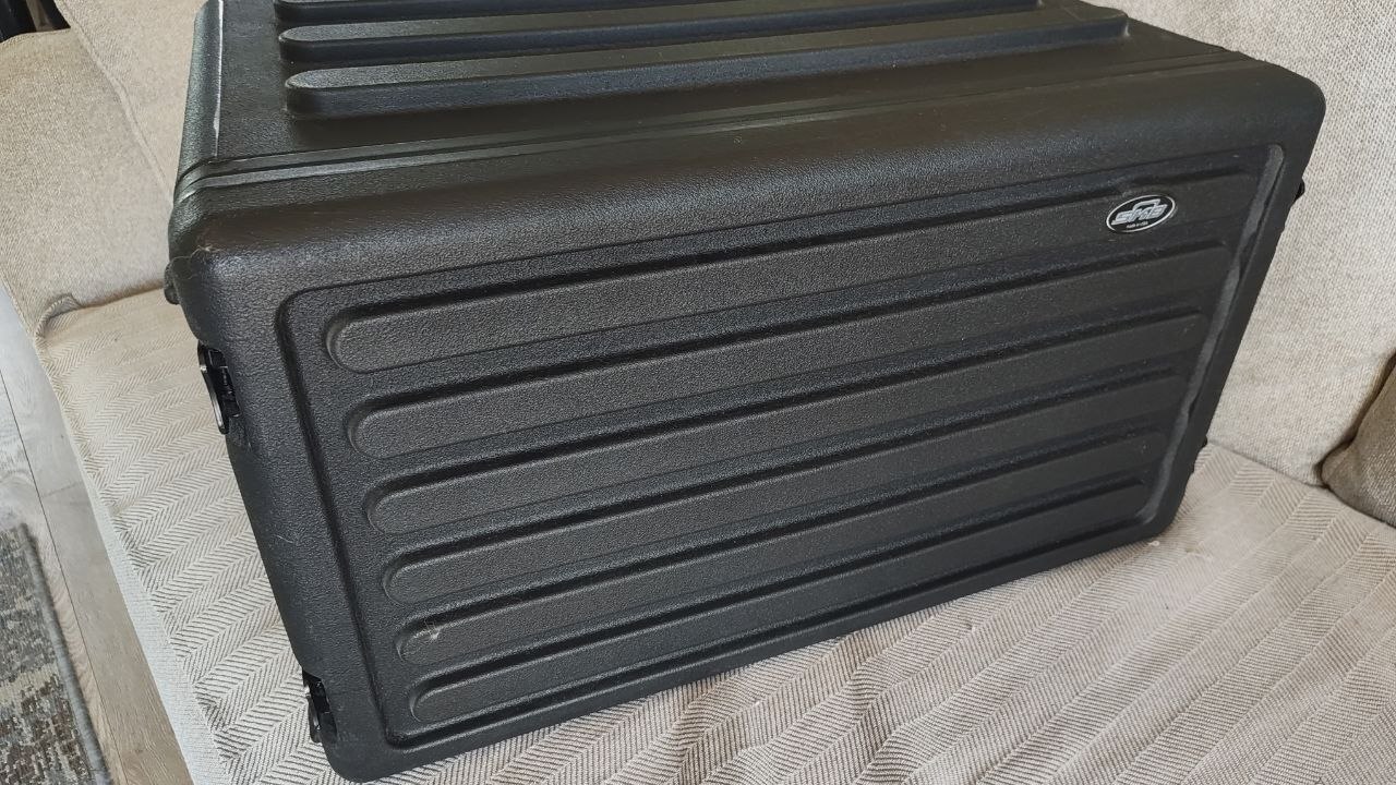 SKB 6U Roto Rolling Rack (78428)