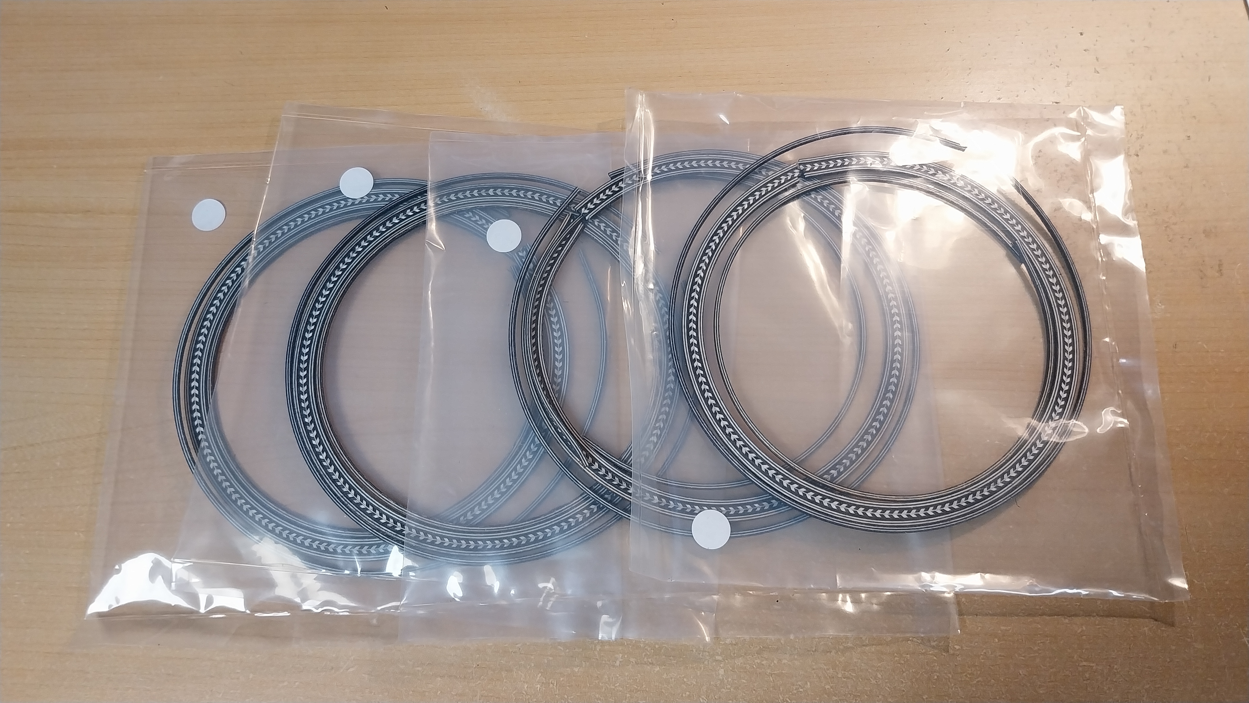 Vends 4 kits de purfling Herringbone 3 pièces en bois