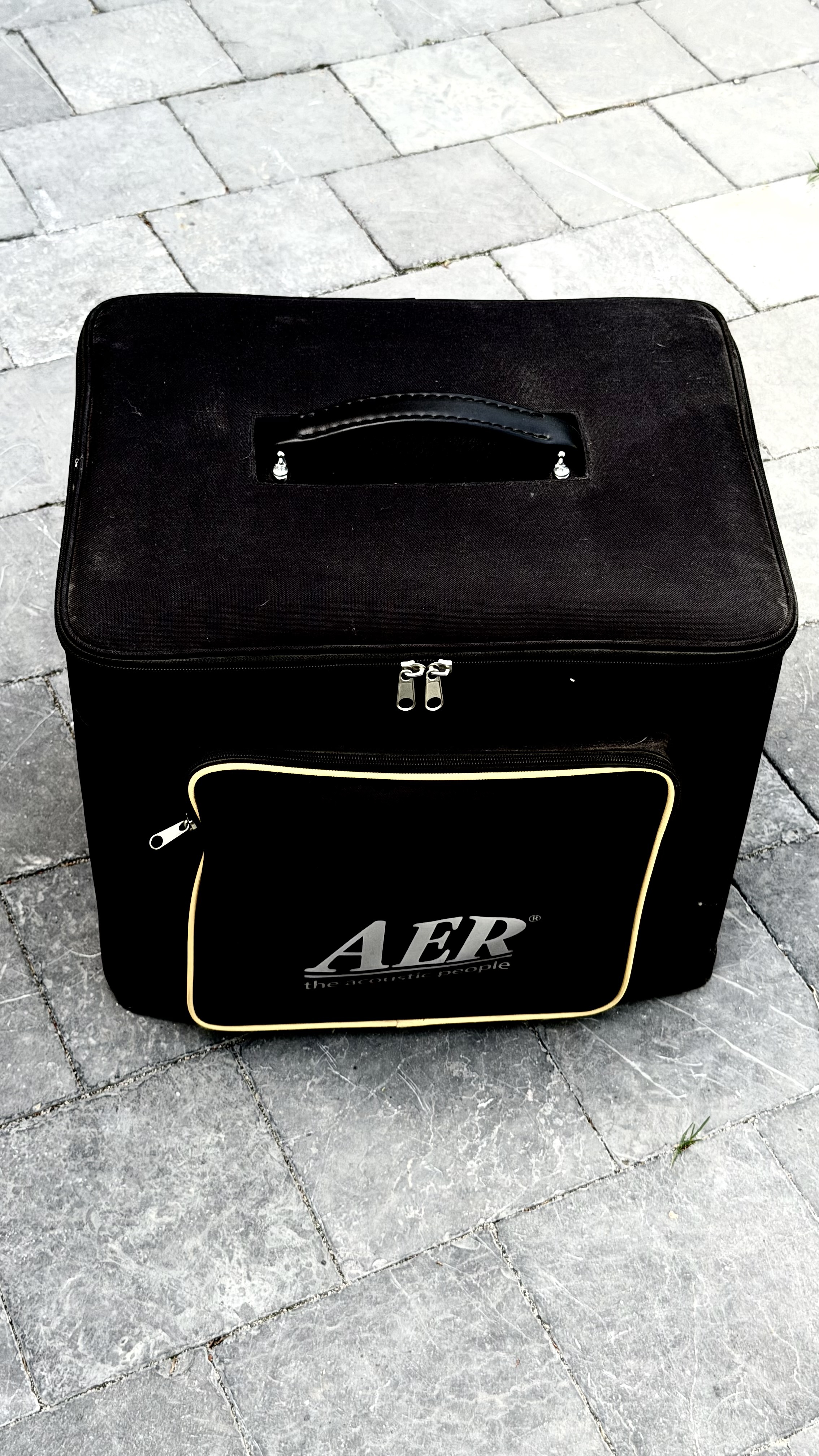 AER Amp Three (3165)