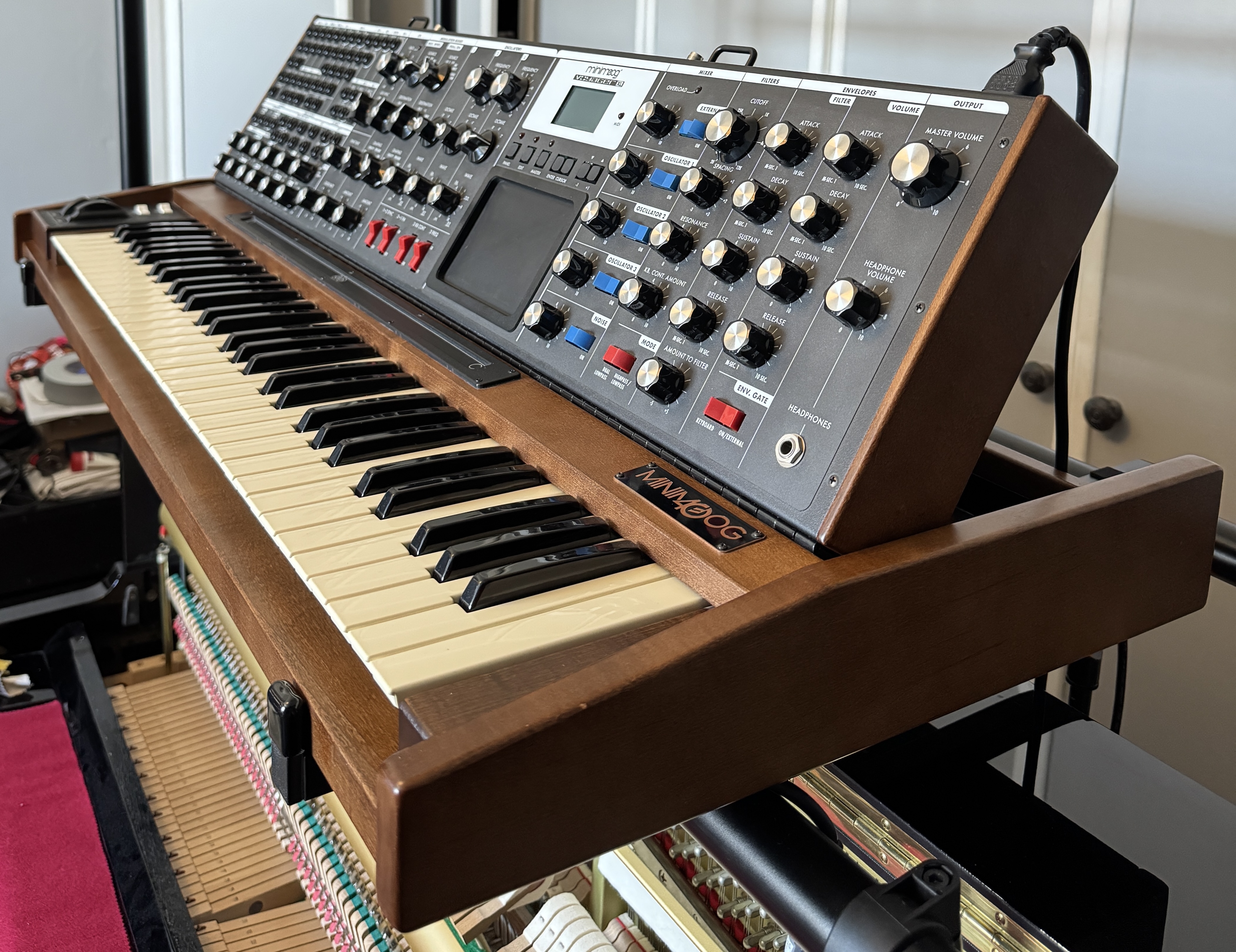Moog Music MiniMoog Voyager XL (39045)