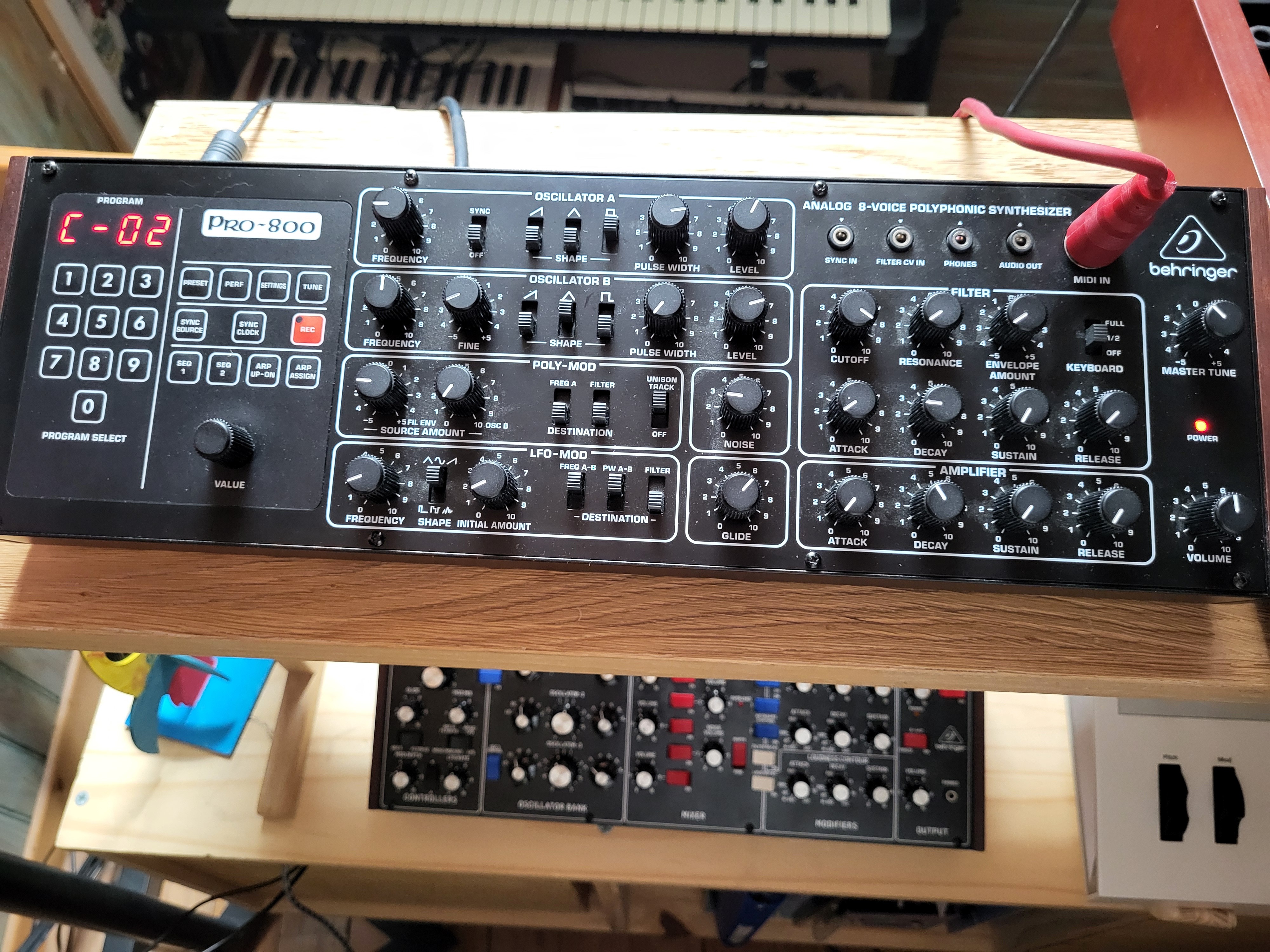 Vends Pro-800 + 2 banques de patchs