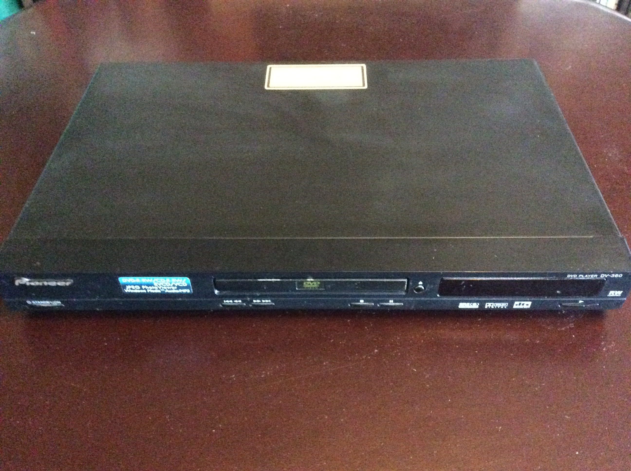 Vends lecteur CD-DVD Pioneer DV-360 avec télécommande