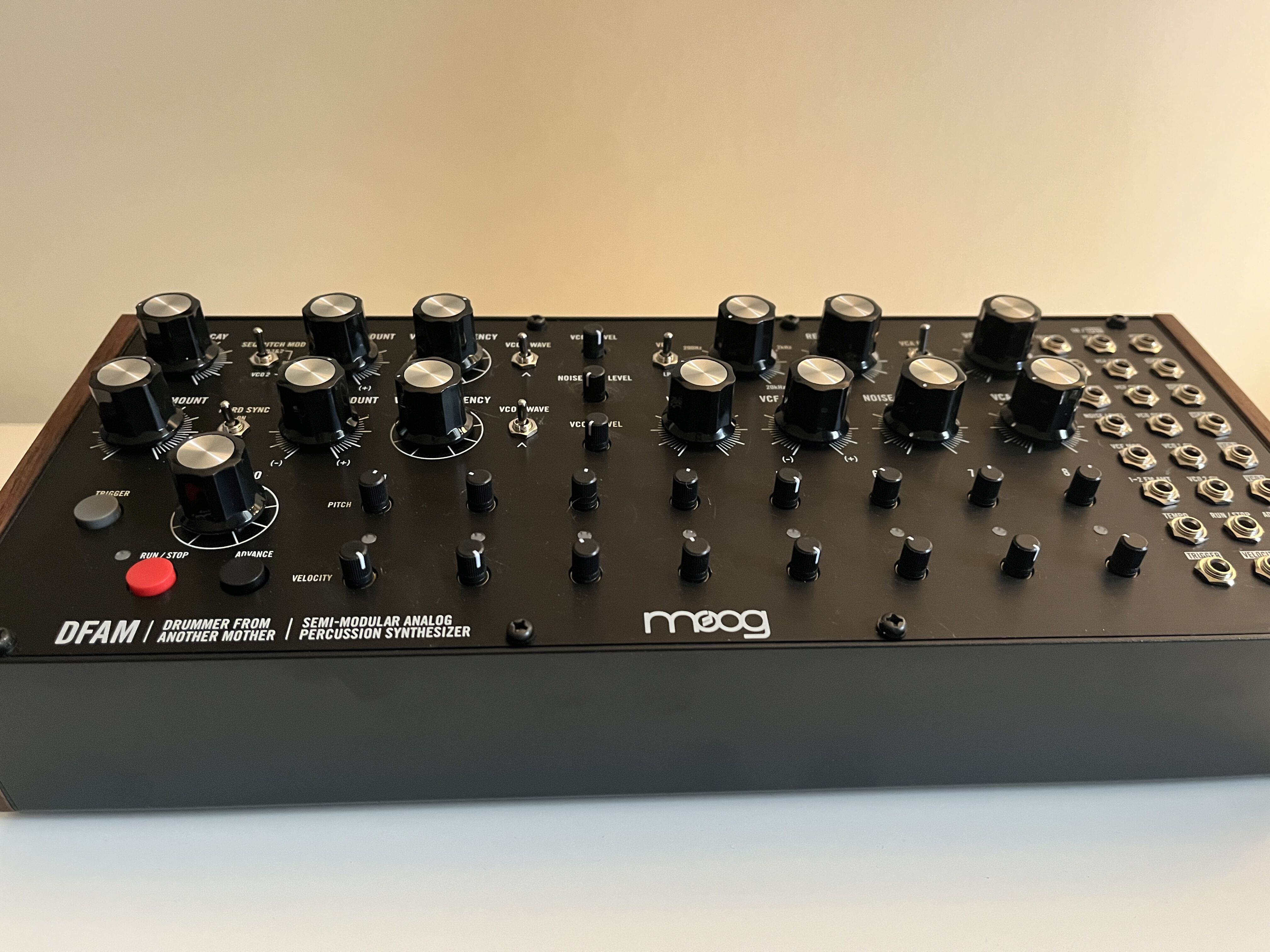 MOOG DFAM NEUF