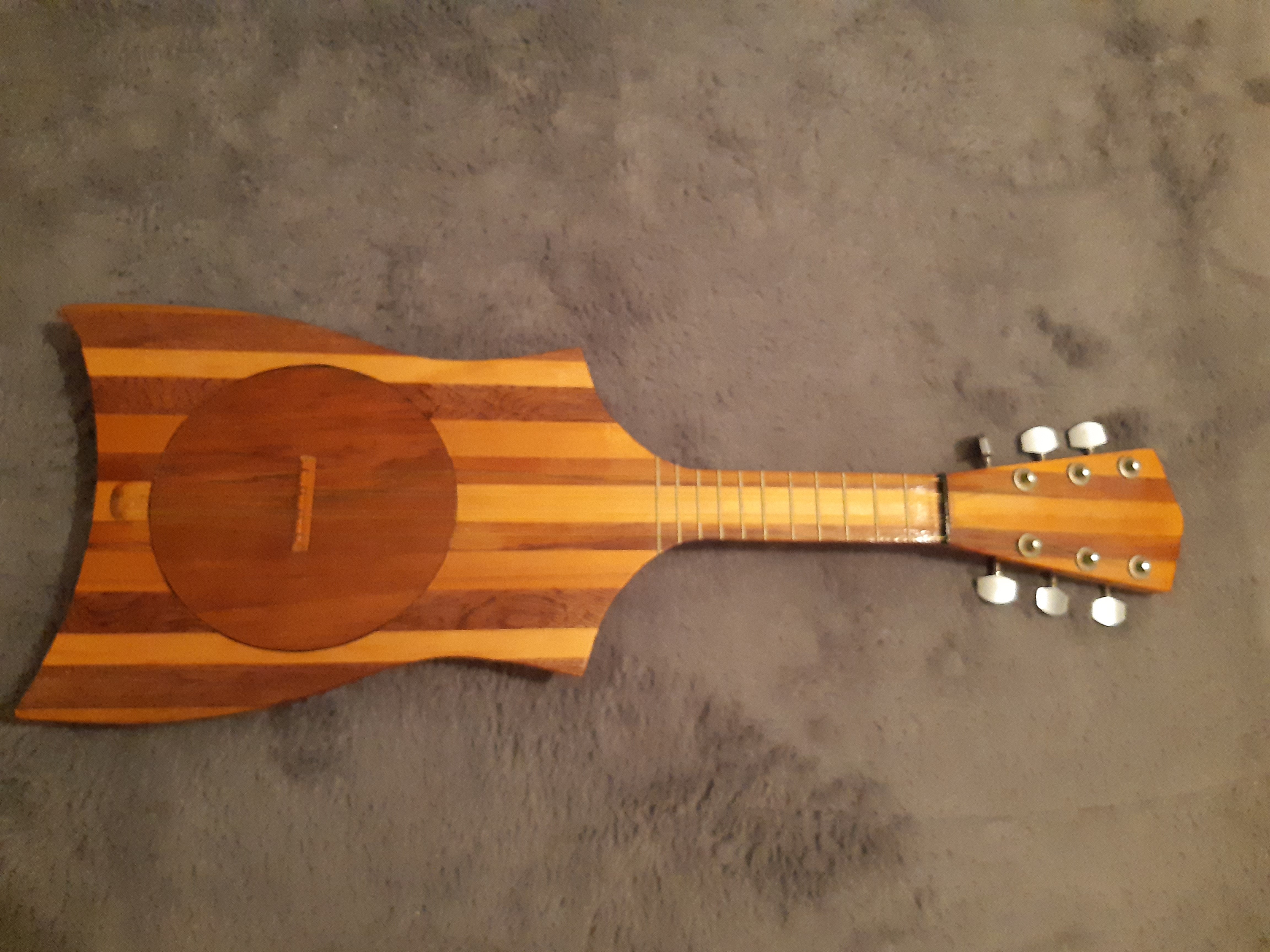 Ukulele tahitien impeccable
