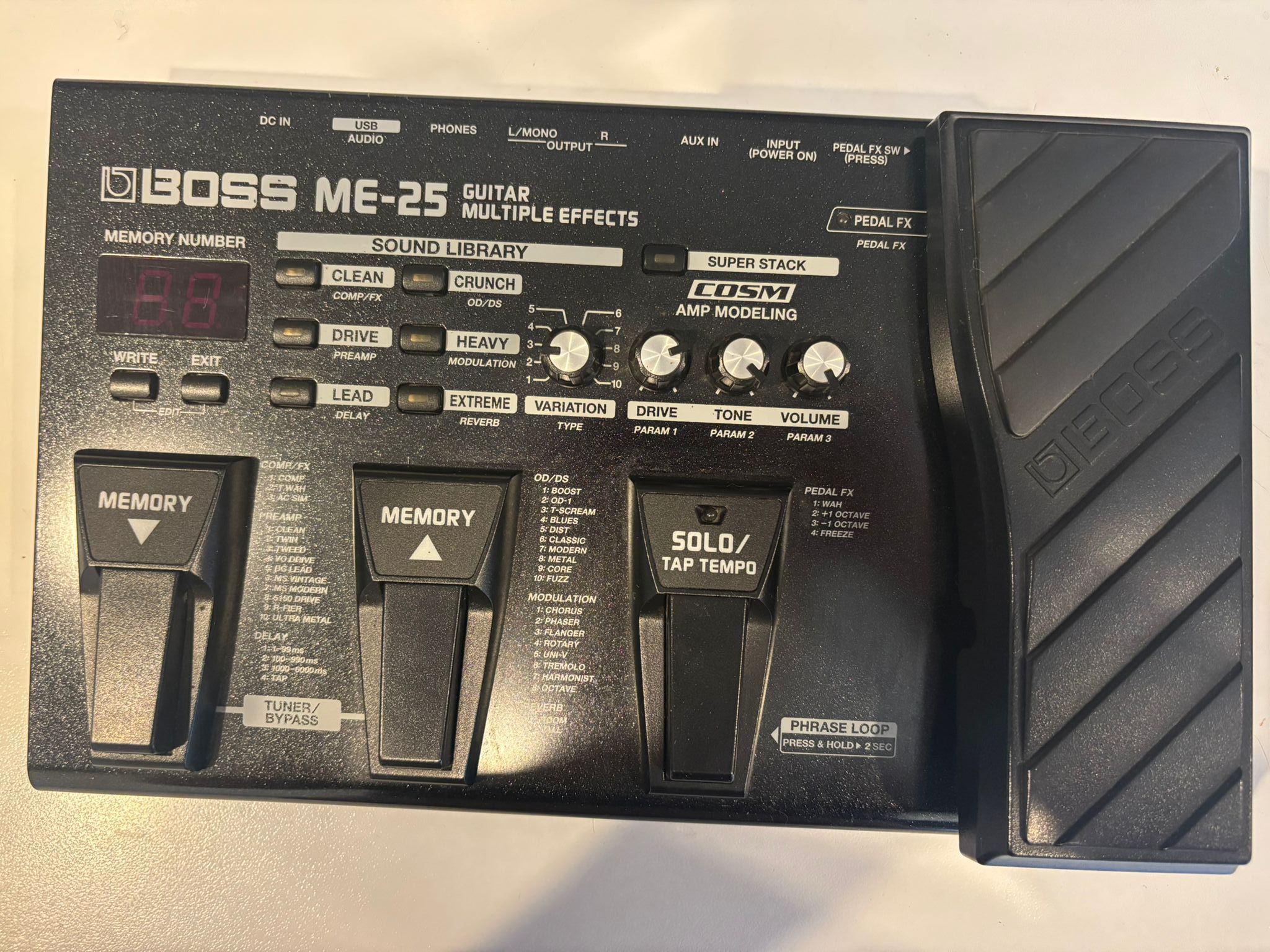 Boss ME-25 Multiple Effects Guitar Pedal 