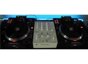 Denon DJ SC3900 (79997)