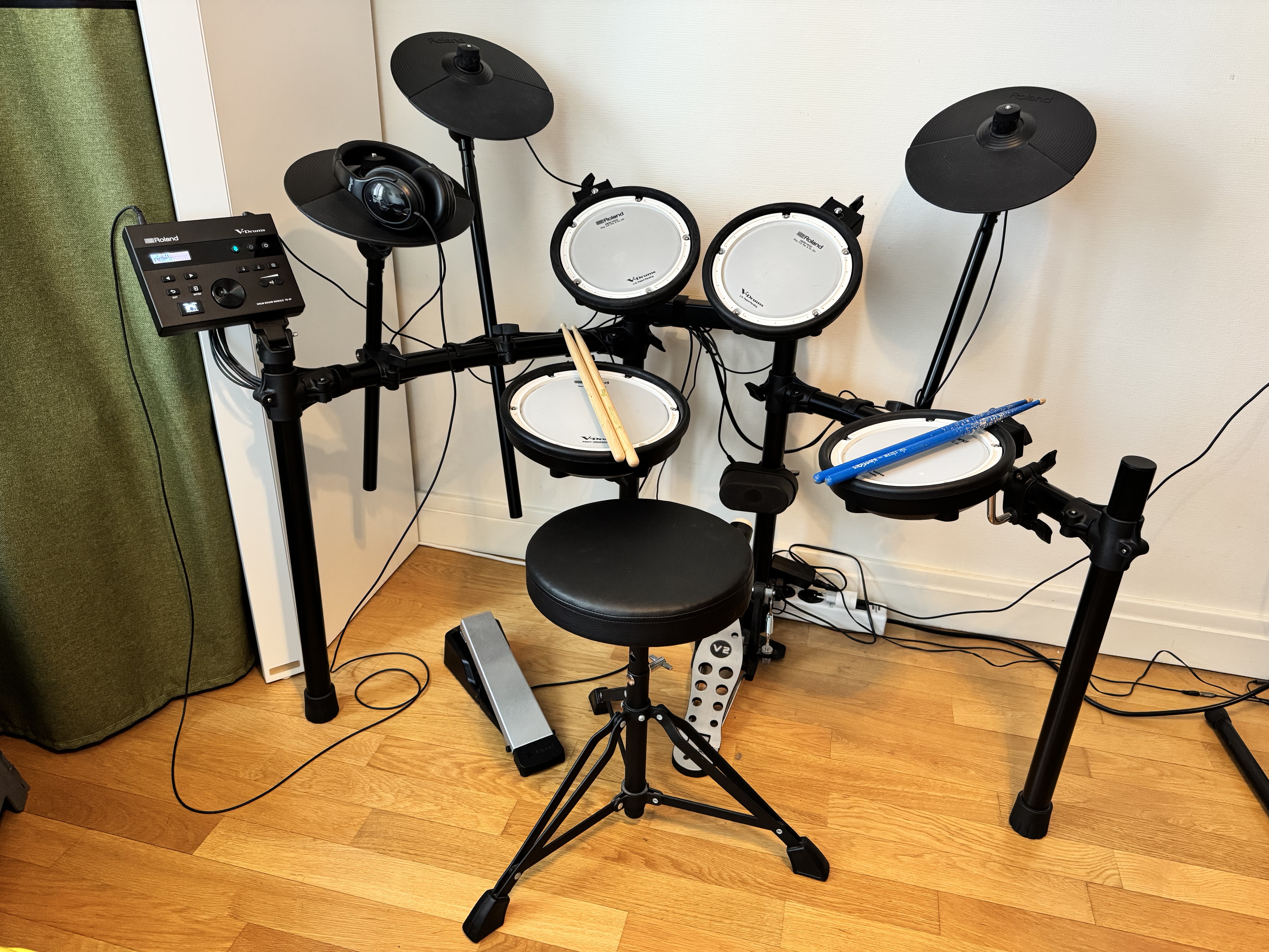 Vends Batterie ROLAND TD-07DMK Full Pack
