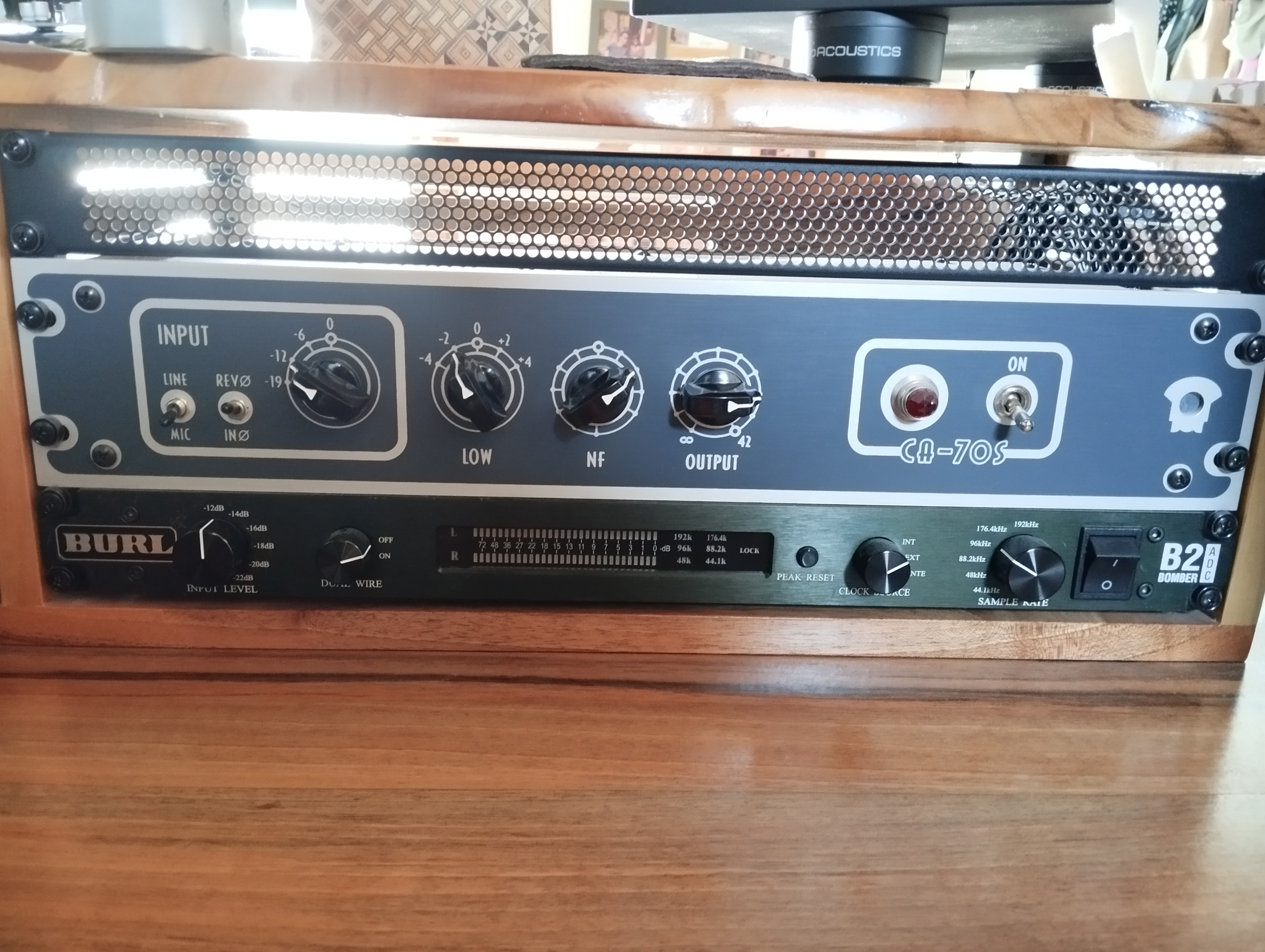 Burl B2 Bomber ADC NextGen avec TOSLINK / convertisseur Analogique - Digital haut de gamme