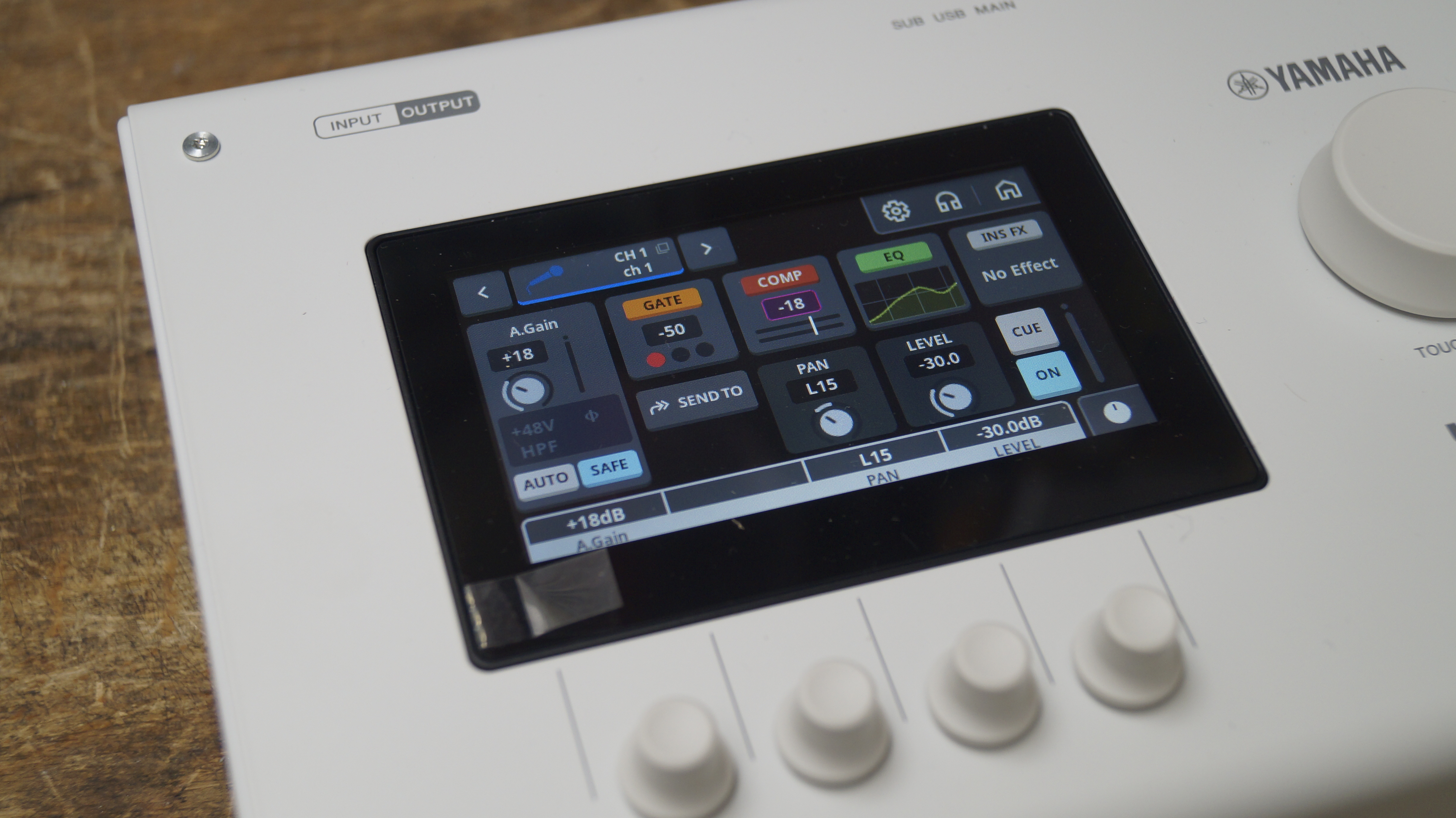 YamahaURX22 ecran3