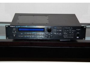 Roland JV-1080 (67877)