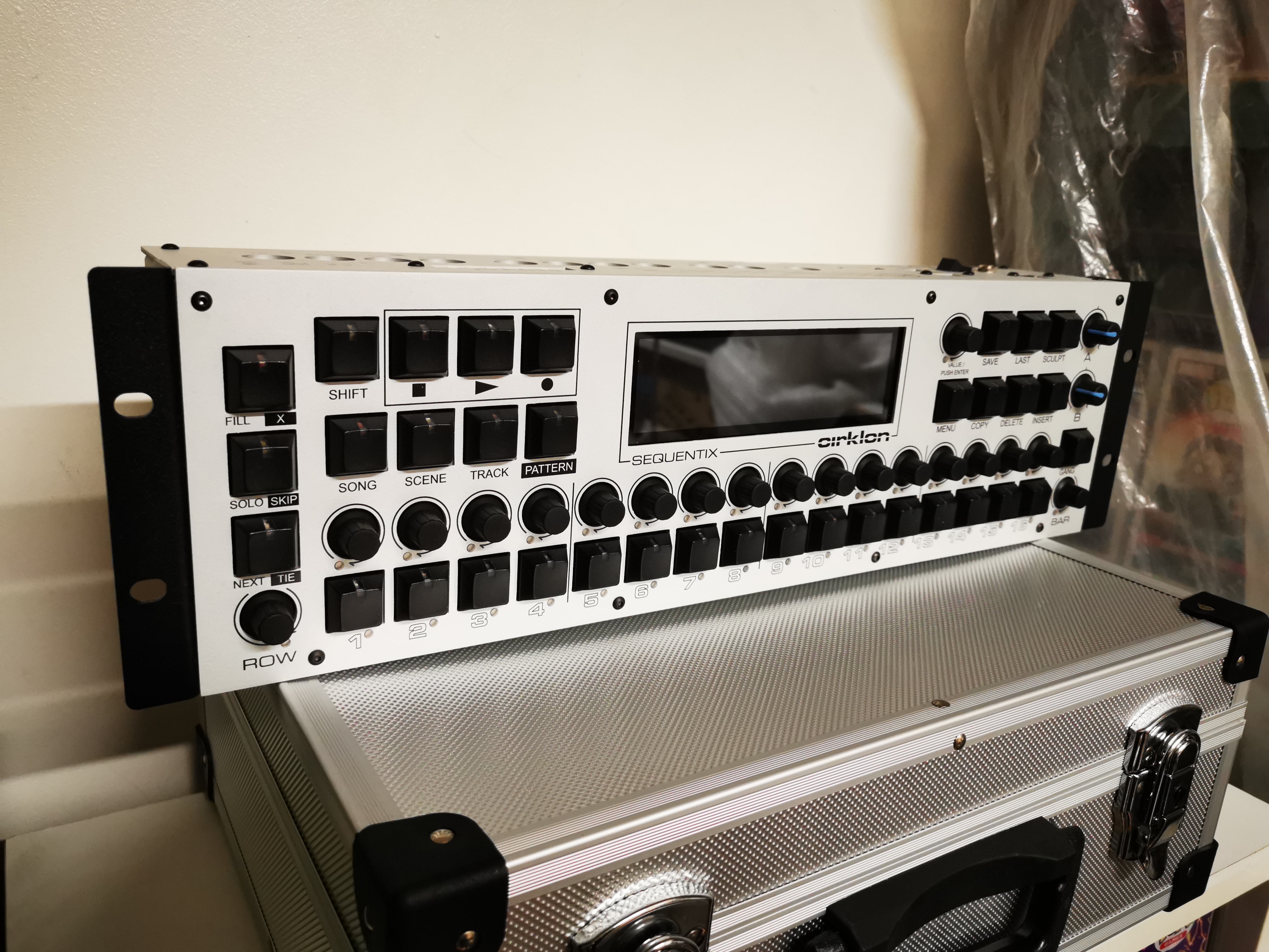 Vends Cirklon2 version silver 1 er main