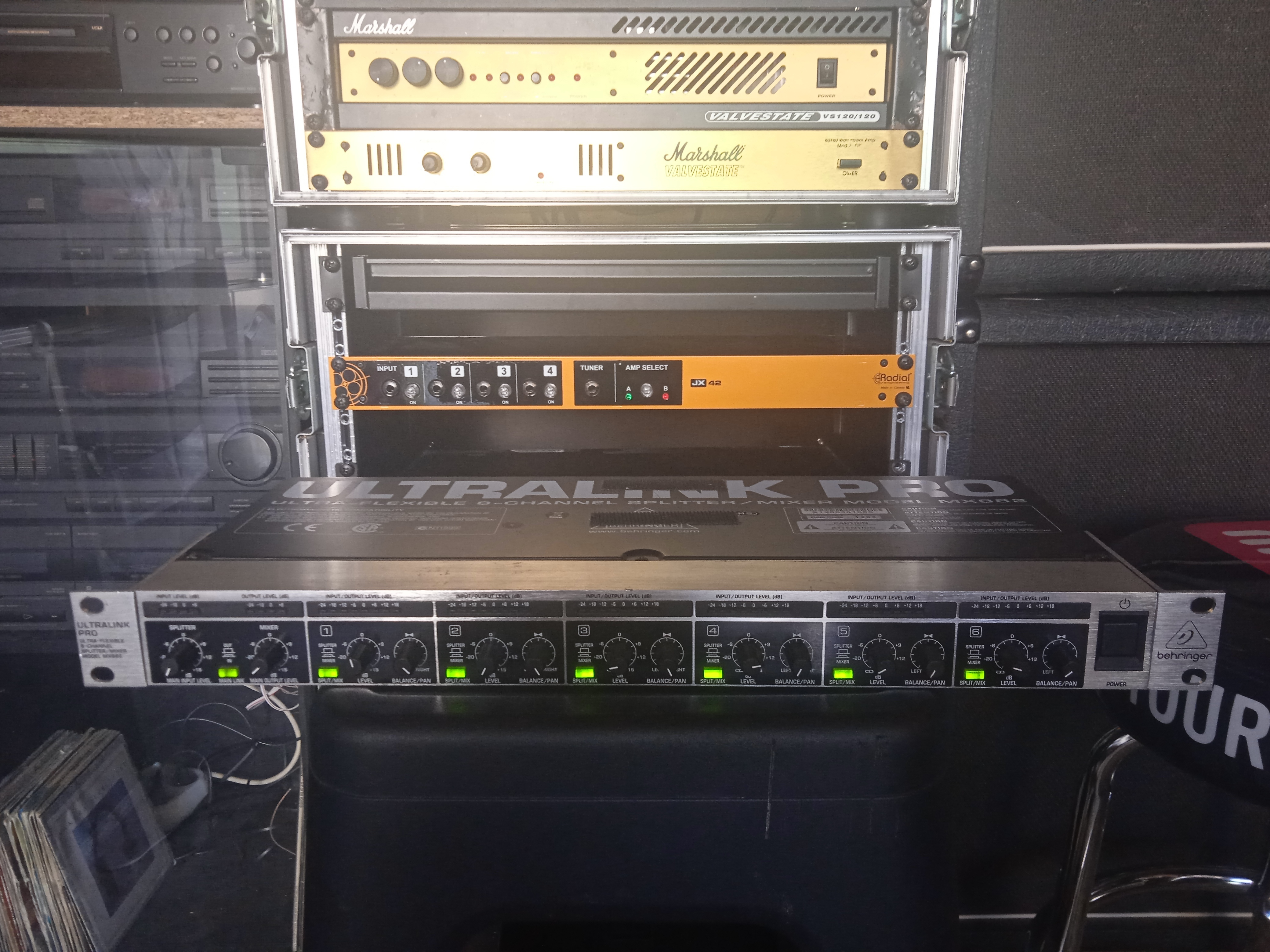 Behringer ultralink pro mx882