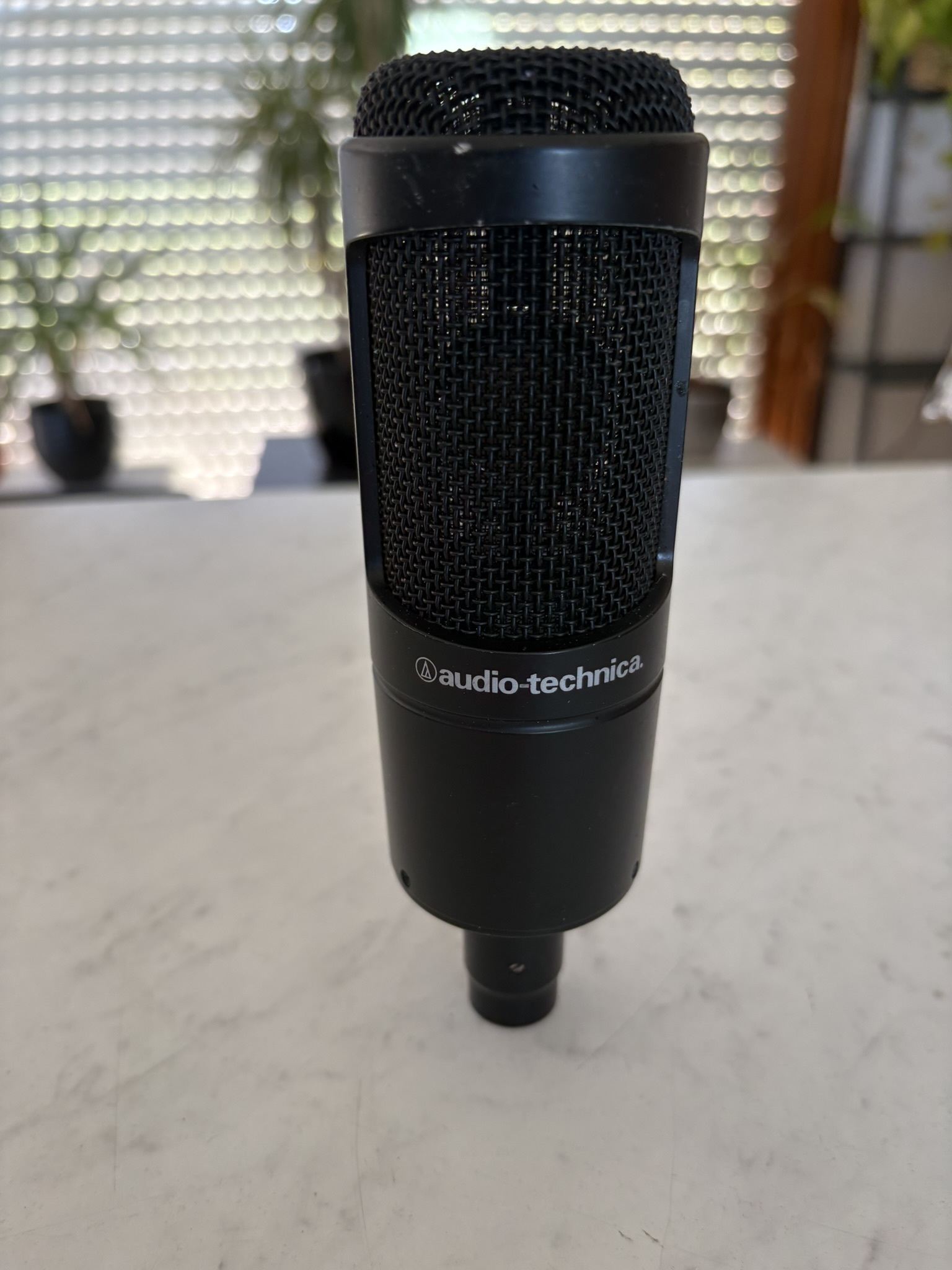 audio technica AT2035
