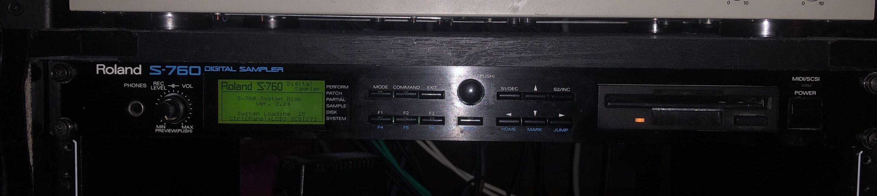 s7605 (1)