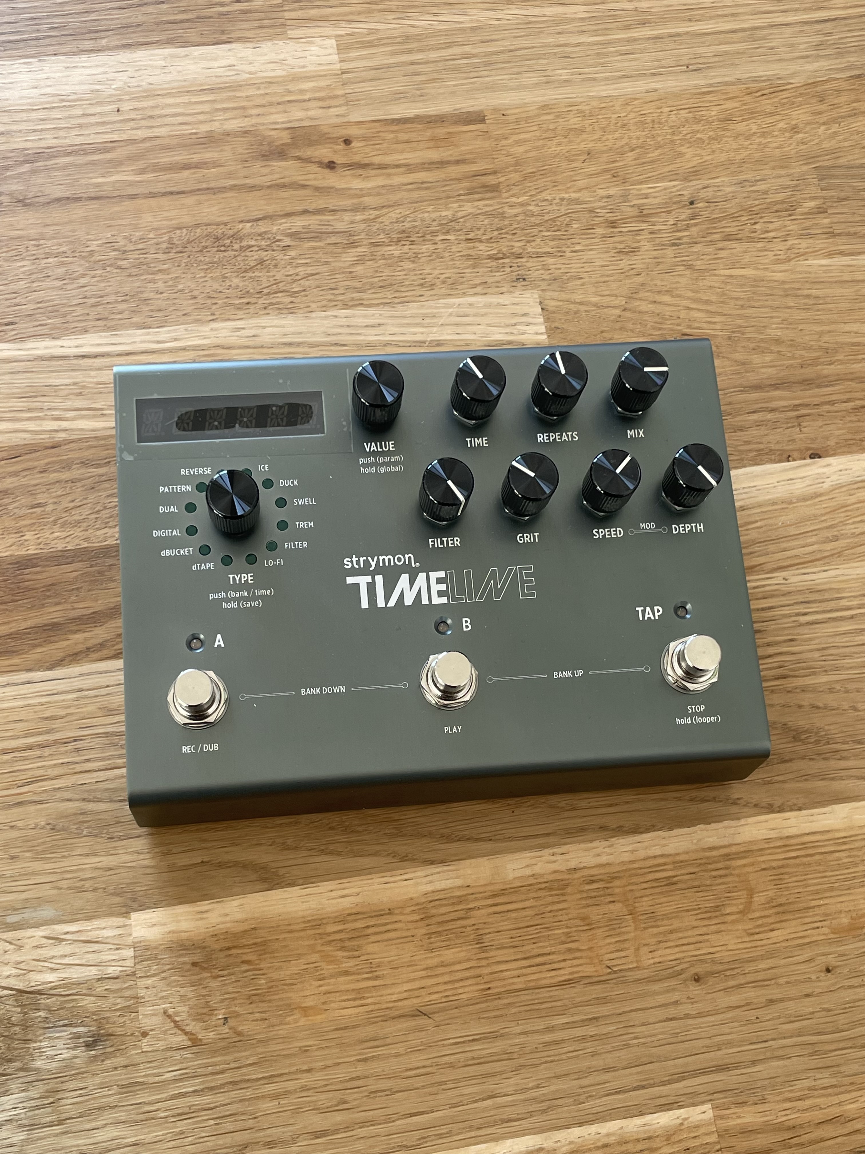Vends pédale Timeline de Strymon neuve jamais utilisée 400€