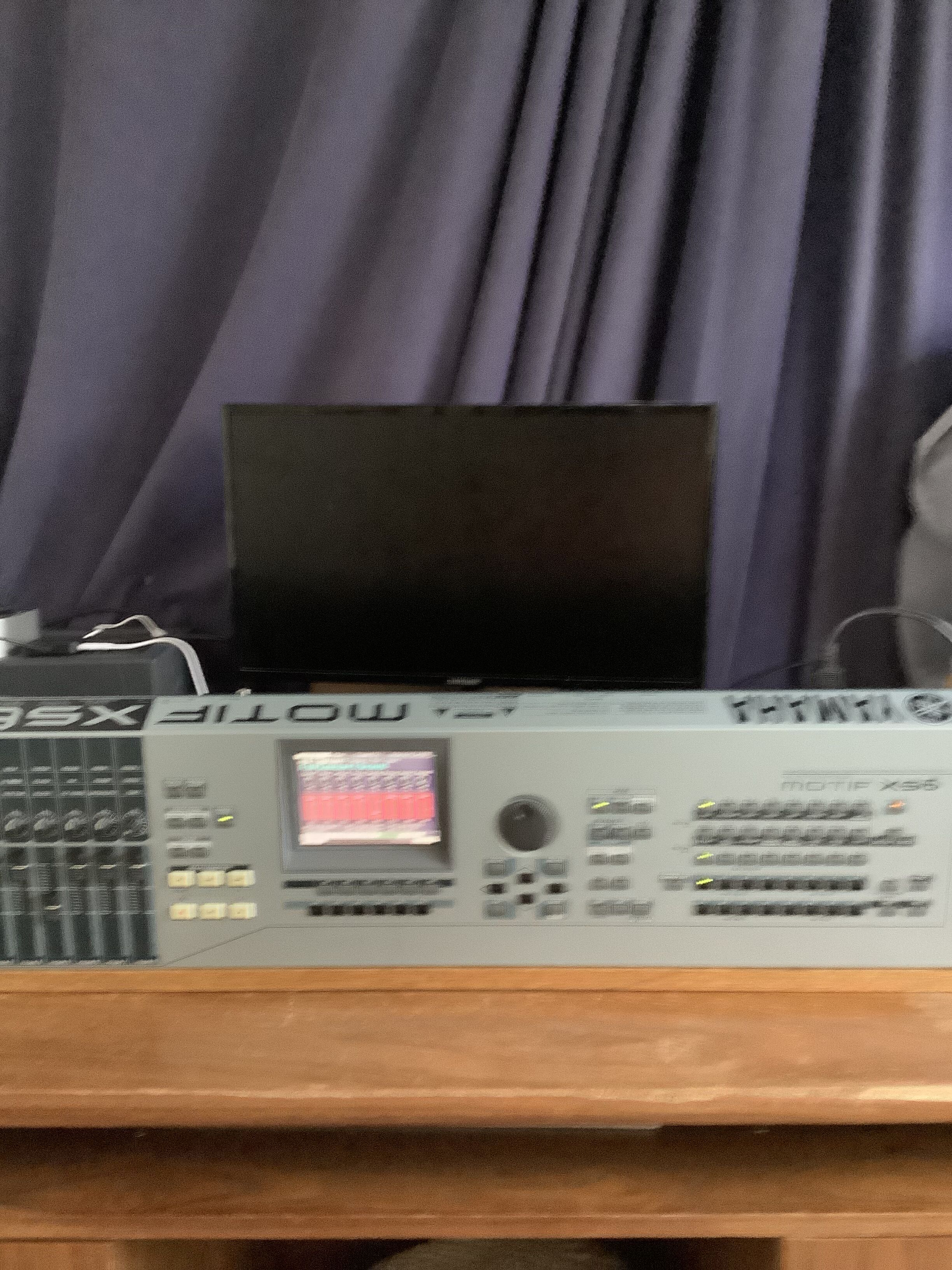 Vends Motifs XS6 modifié