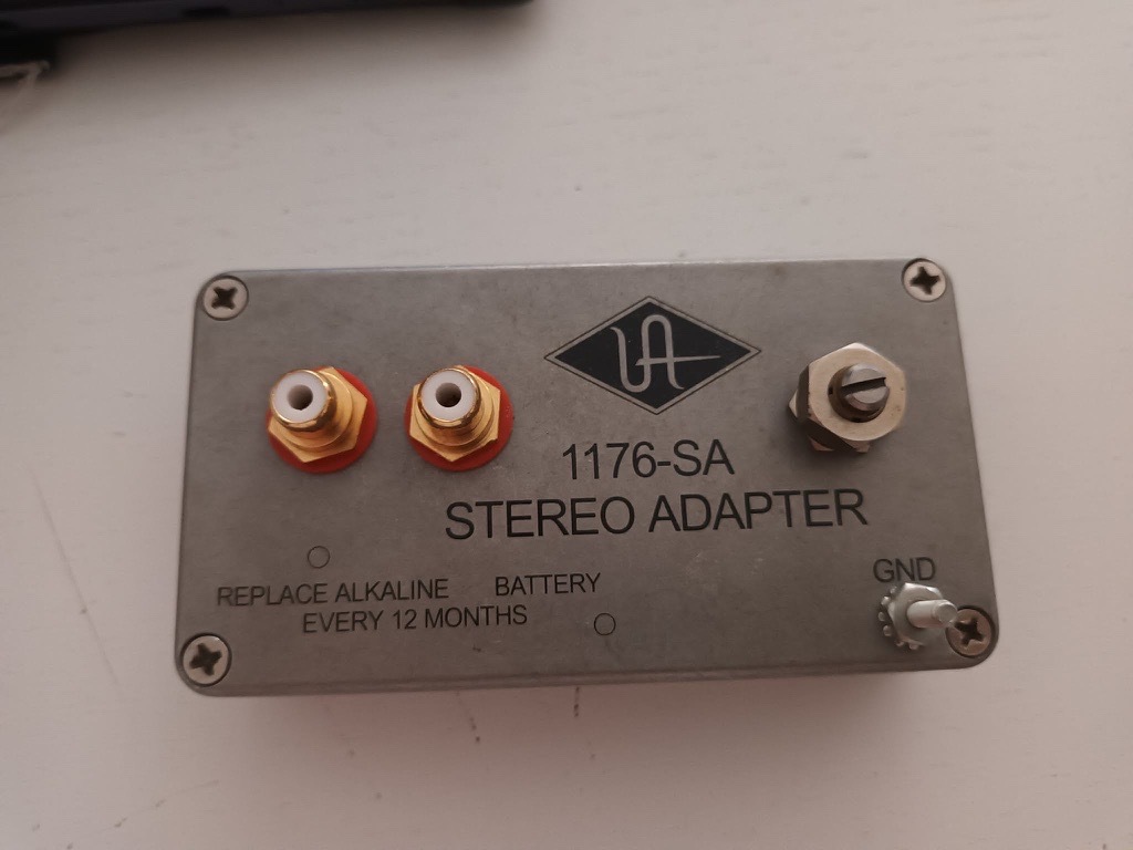 Vends Universal Audio 1176-SA Stereo Adapter 2001 - Present - Silver