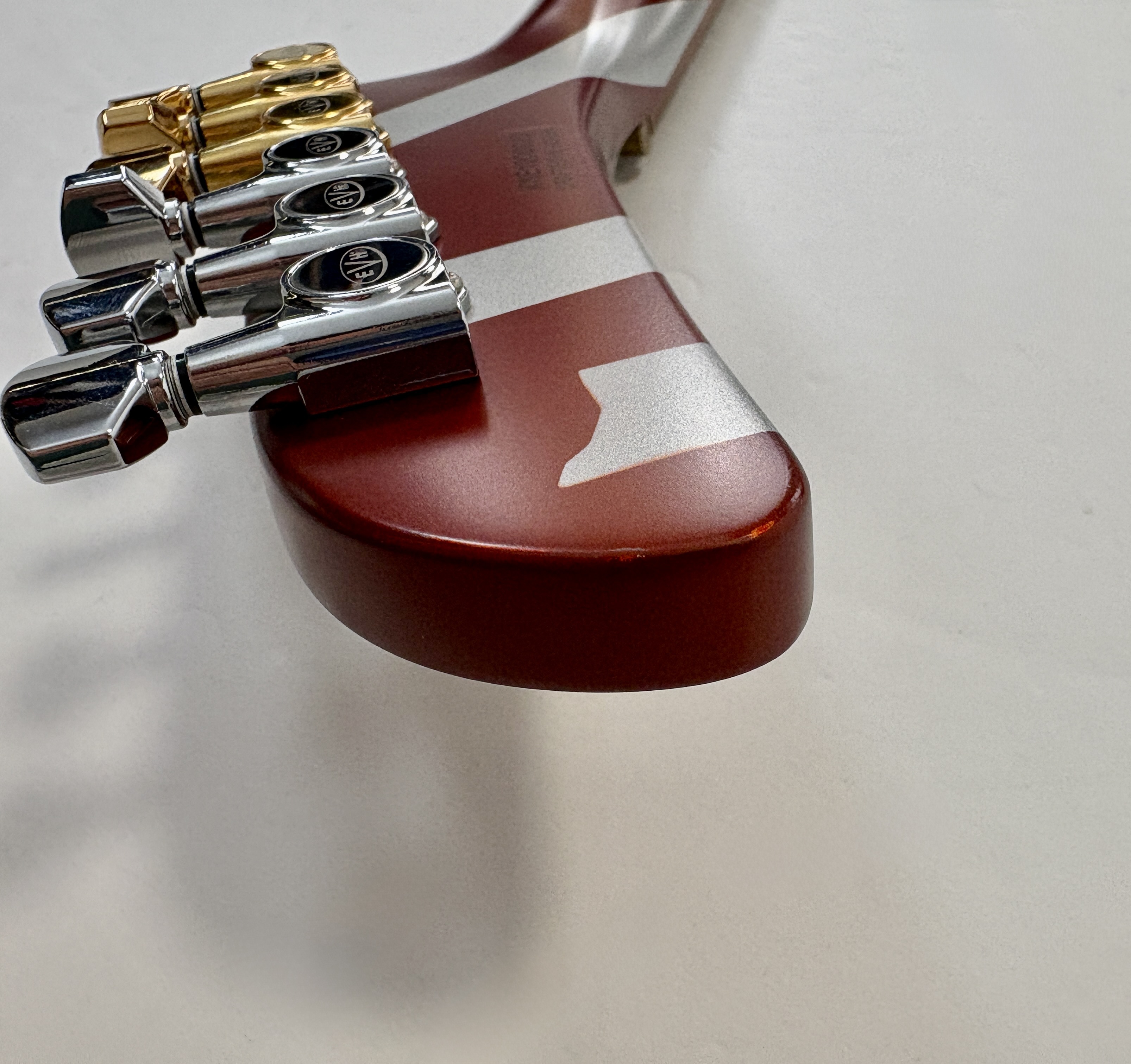 EVH Shark (2019) (60094)