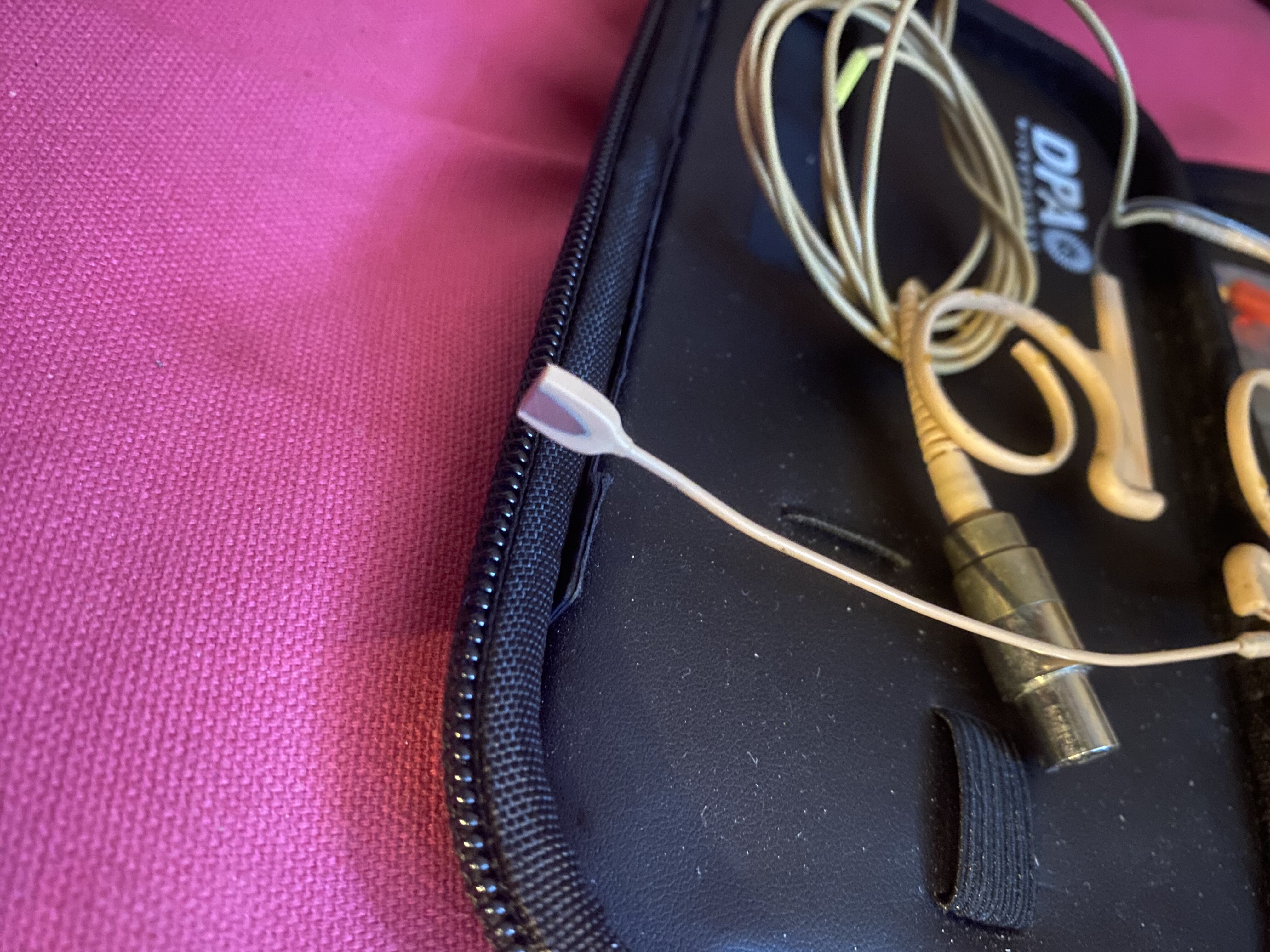 Micro DPA 4188 beige connecteur Shure
