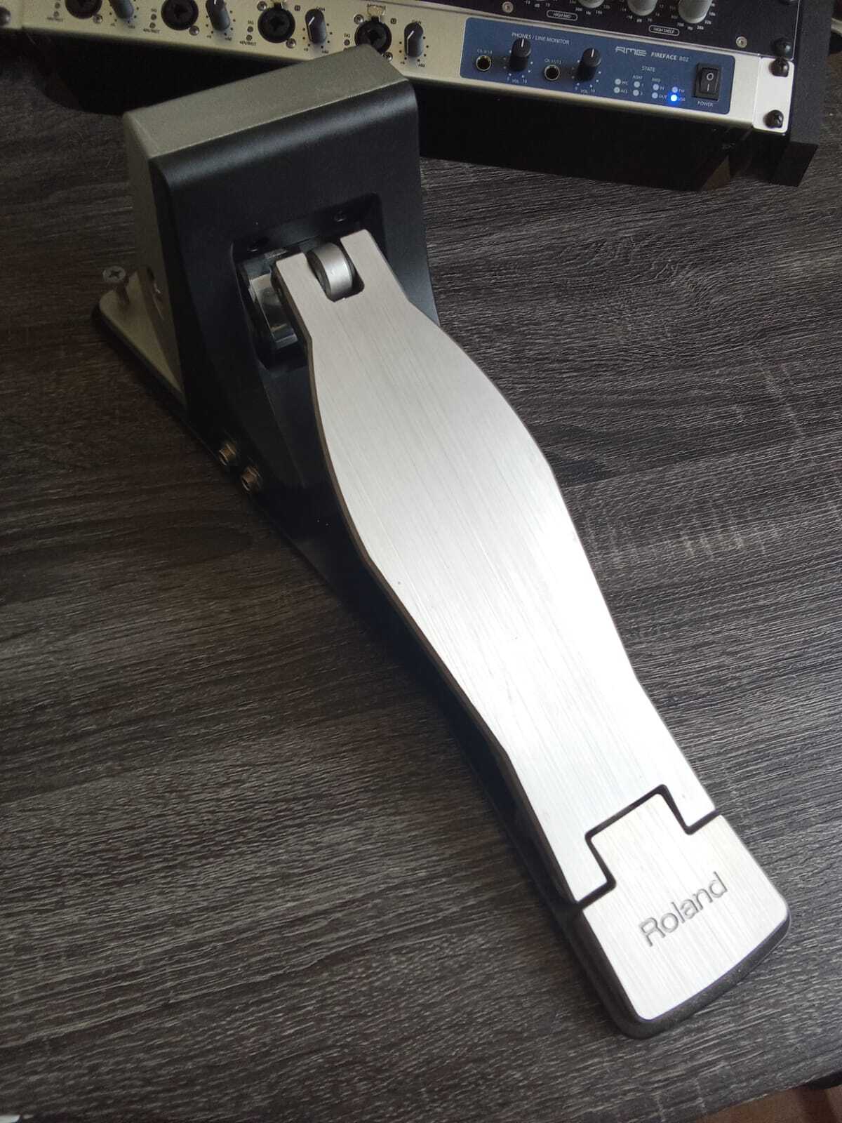 Vends Roland KT 10